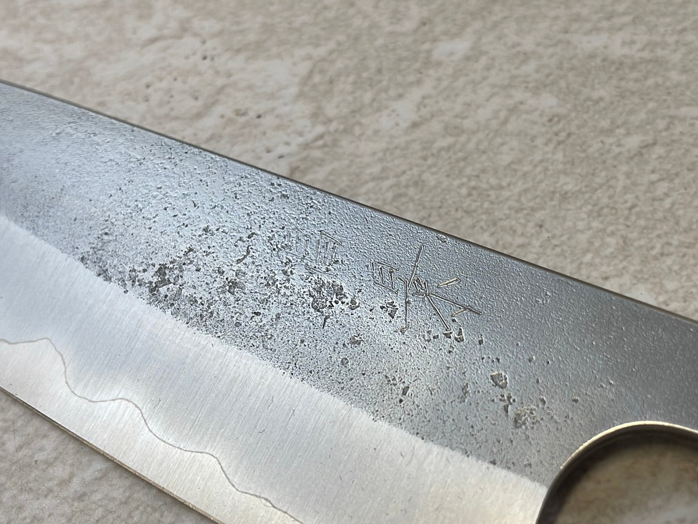 Masakage Yuki Santoku 180mm - Magnolia & Red Pakkawood Handle