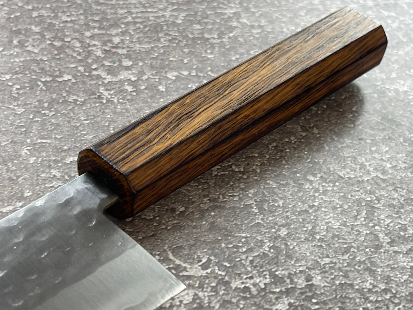 Masutani Kokuryu Tsutime Santoku 170mm VG1 Steel Oak Handle