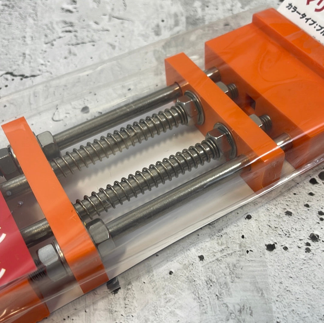 Stone Holder Plastic Resin with Stainless Rod
