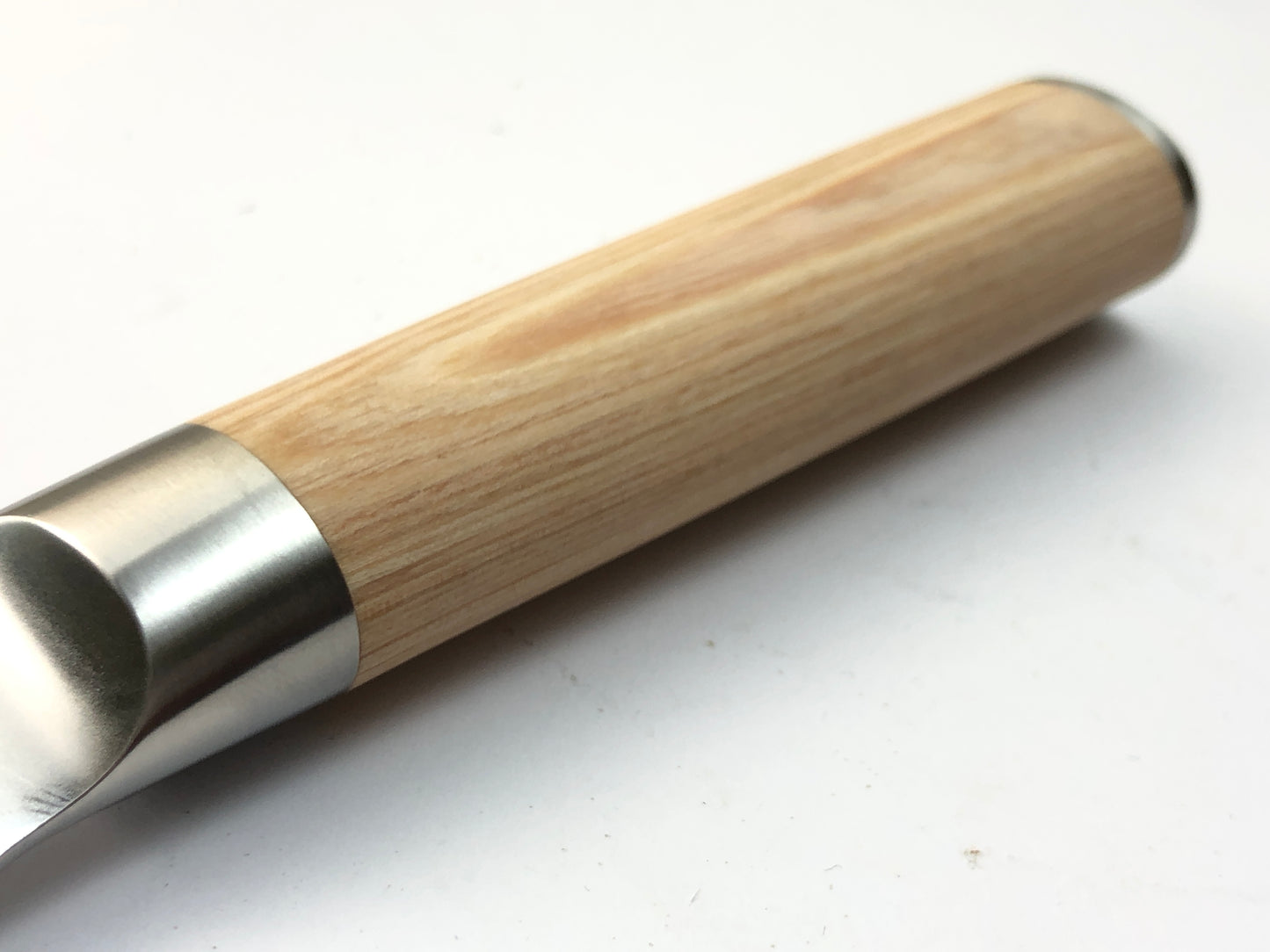 Shun Classic White Santoku Knife 18cm