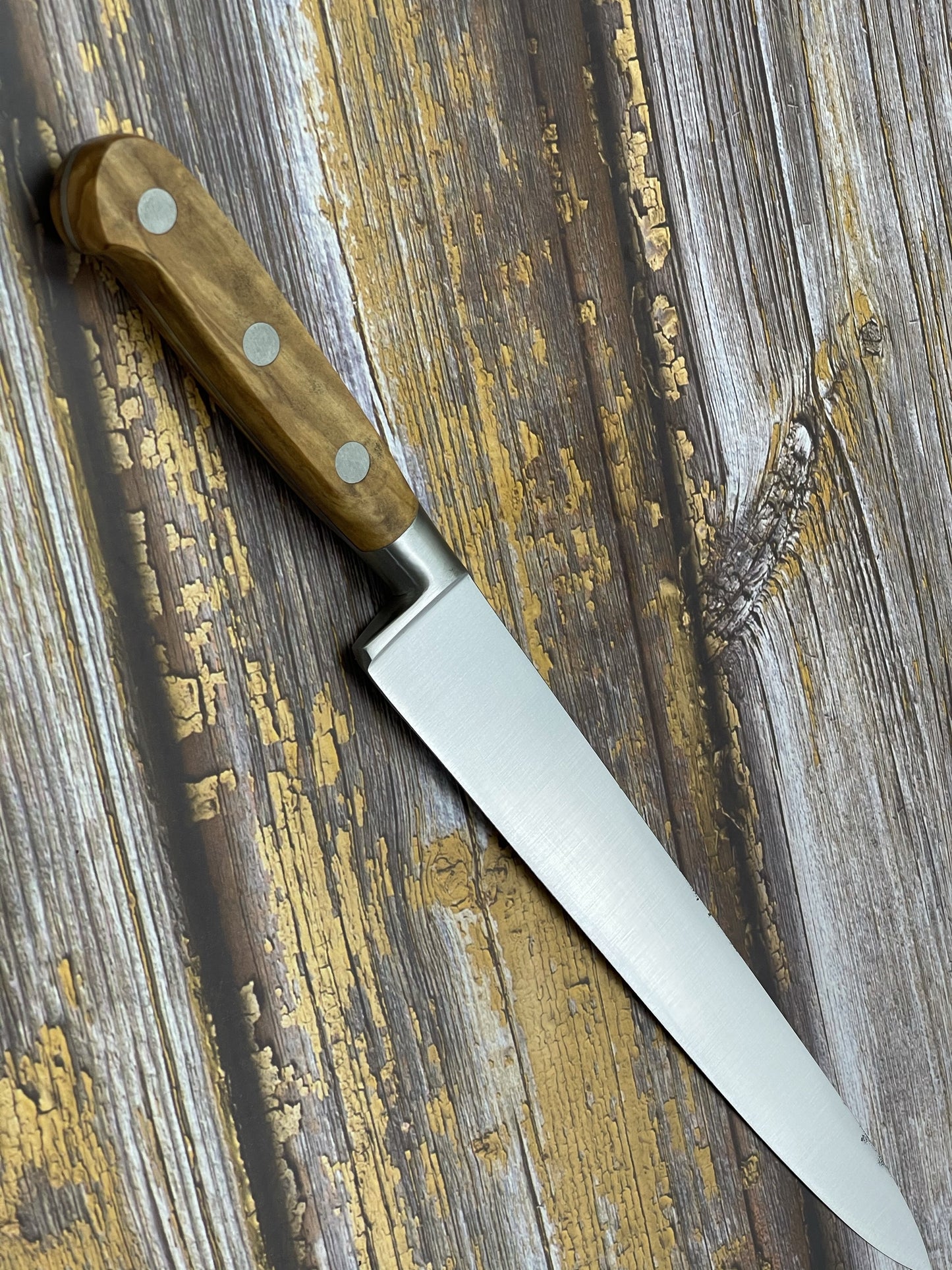 K Sabatier Slicing Knife 200mm - HIGH STEEL - OLIVE WOOD HANDLE