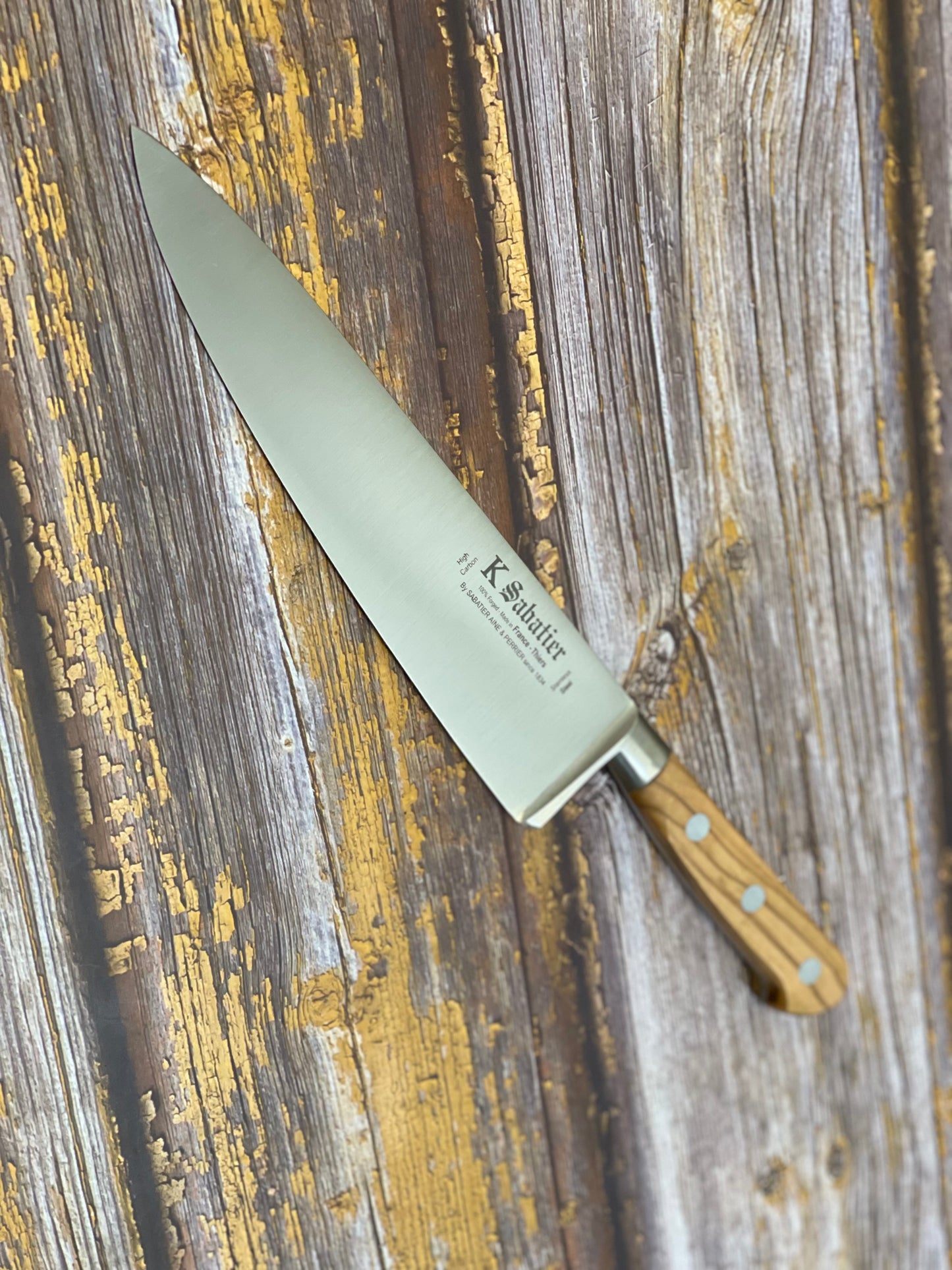 K Sabatier Chef Knife 230mm - HIGH CARBON STEEL - OLIVE WOOD HANDLE