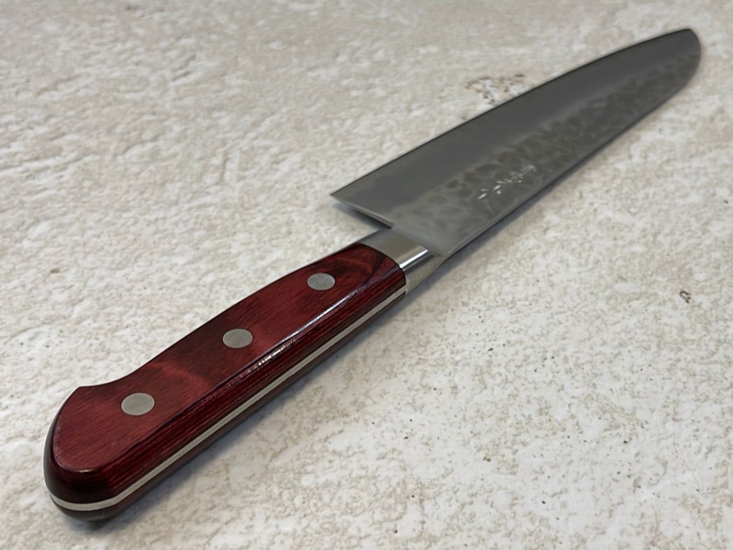 Tsunehisa Aogami Super Kuro Tsutime Polished Santoku Knife 180mm - Made in Japan 🇯🇵 Red Pakka Wood Handle