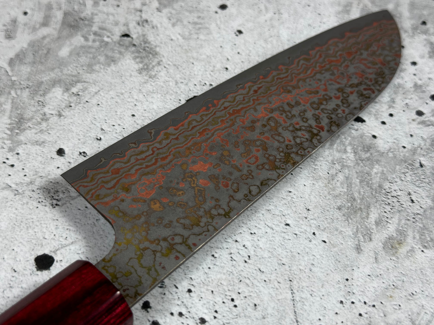 Takeshi Saji VG10-W Nashiji Rainbow Damascus Santoku 165mm