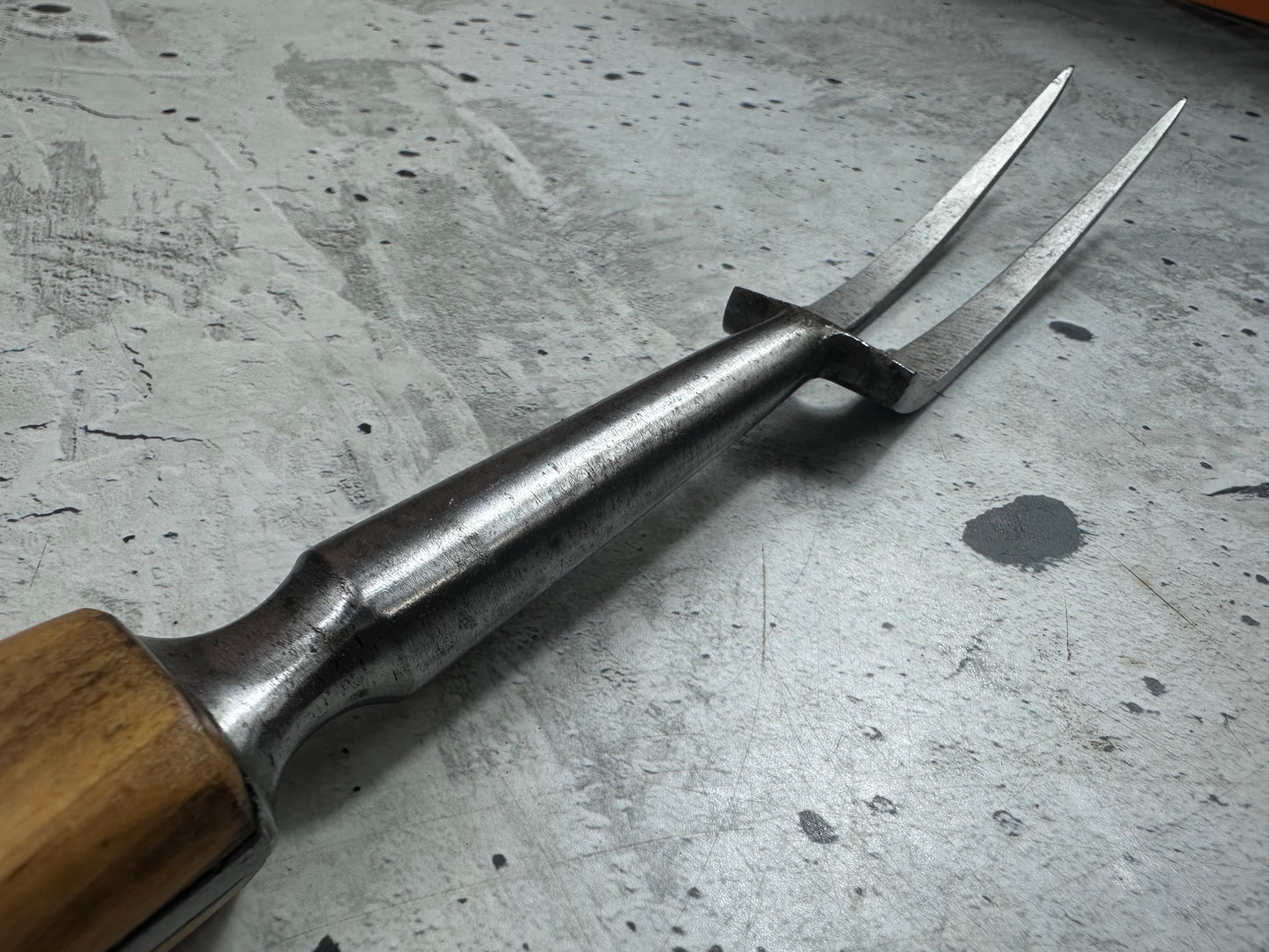 Vintage Lamson Curved Meat Fork 220mm 2109