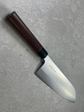 Load image into Gallery viewer, Makoto Kurosaki  VG7 Damascus Gyuto Knife 240mm