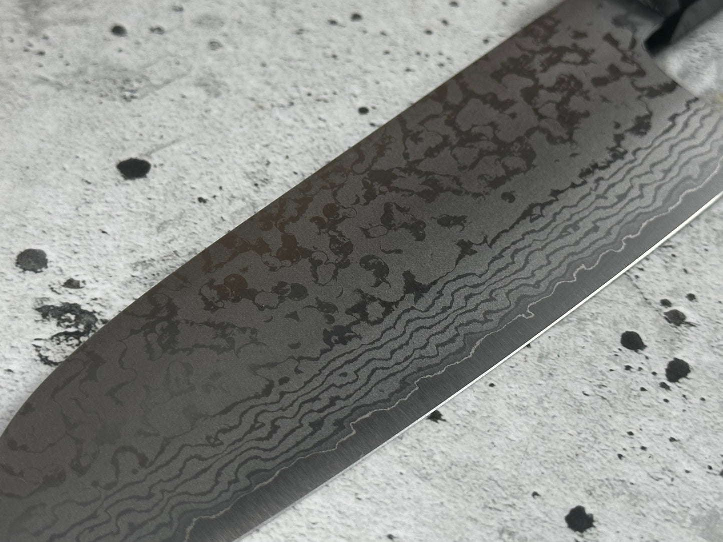 Makoto Kurosaki  VG7 Damascus  Santoku Knife 165mm