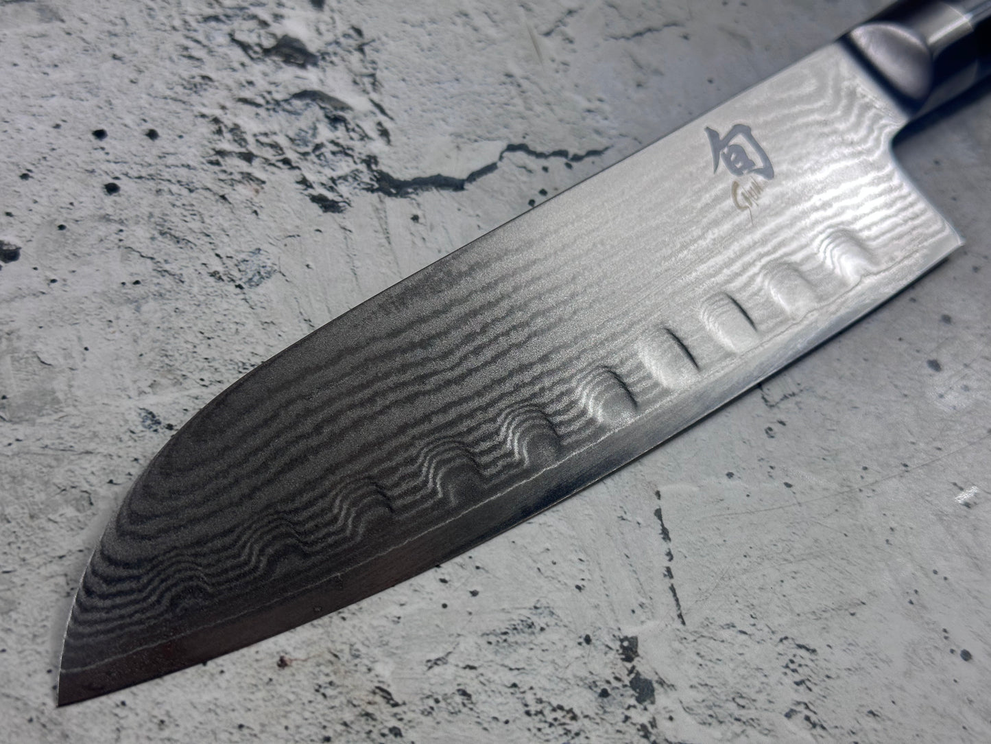 Pre-Owned Shun Classic Santoku Left Handle Knife 180mm Damascus Steel 2168
