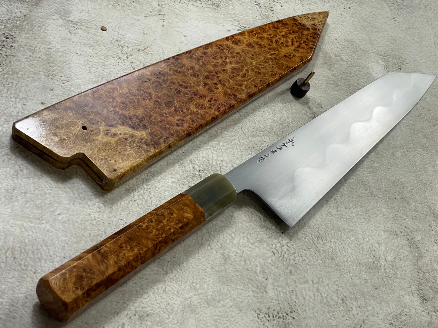 Keskin Migaki Kiritsuke 230mm Amboyna Burl & Blonde Buffalo Horn with sheath