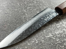 Load image into Gallery viewer, Makoto Kurosaki Damascus Tsuchime Petty 135mm