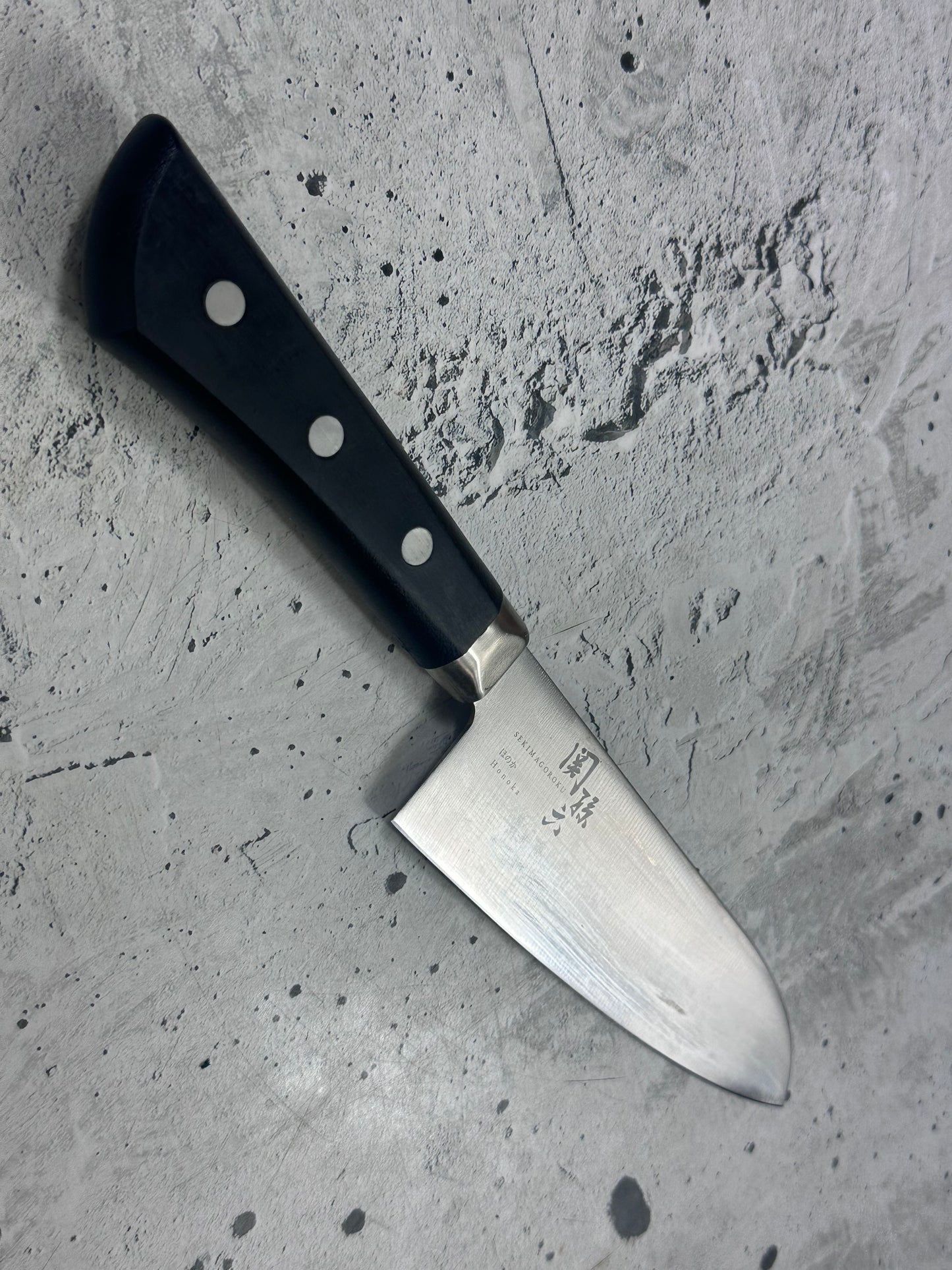 Second Hand Kai Santoku Knife 170mm 2049