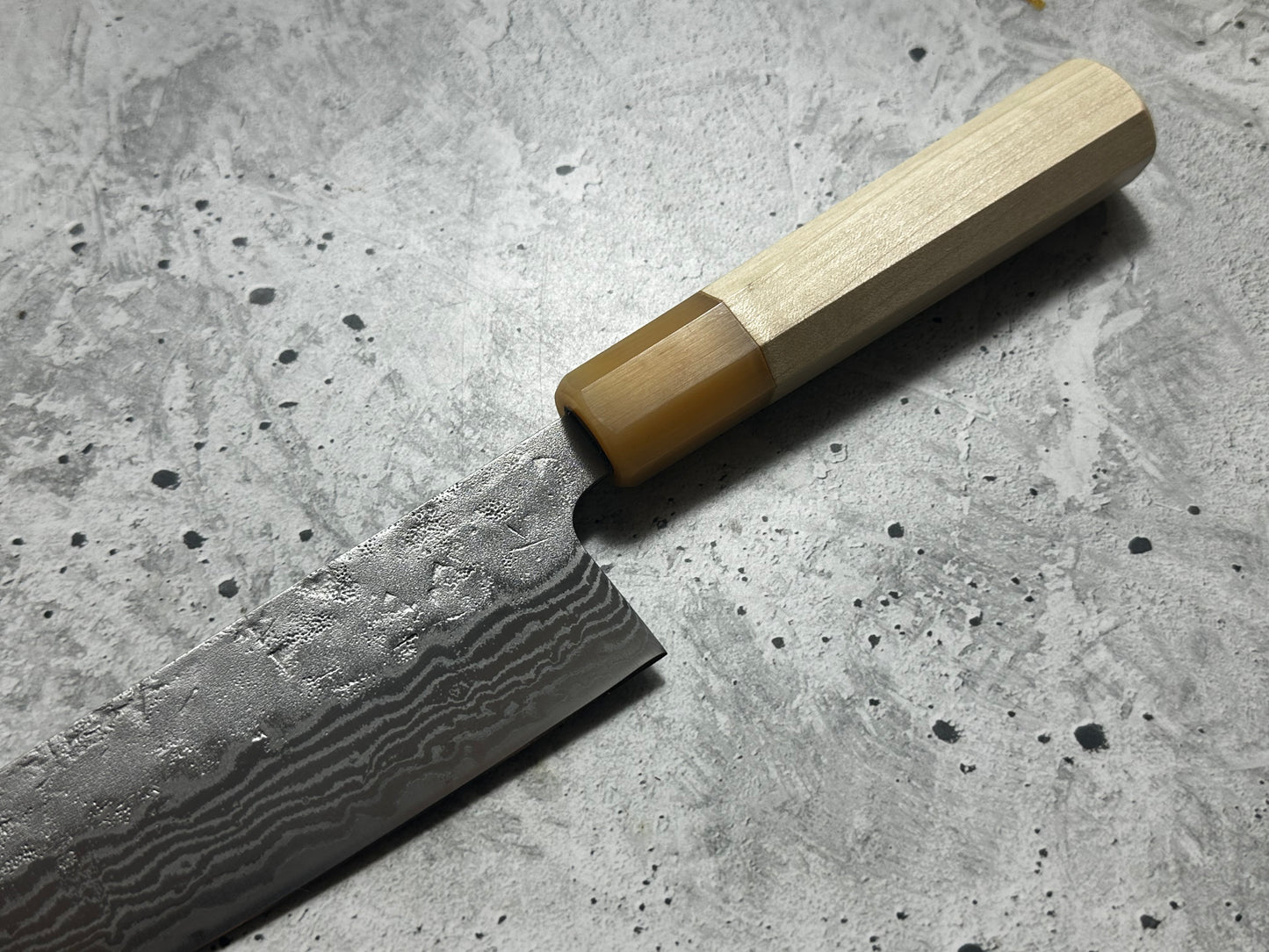 Tsunehisa SW Washiji Gyuto Knife 210mm - Made in Japan 🇯🇵 Buffalo Horn Magnolia Handle