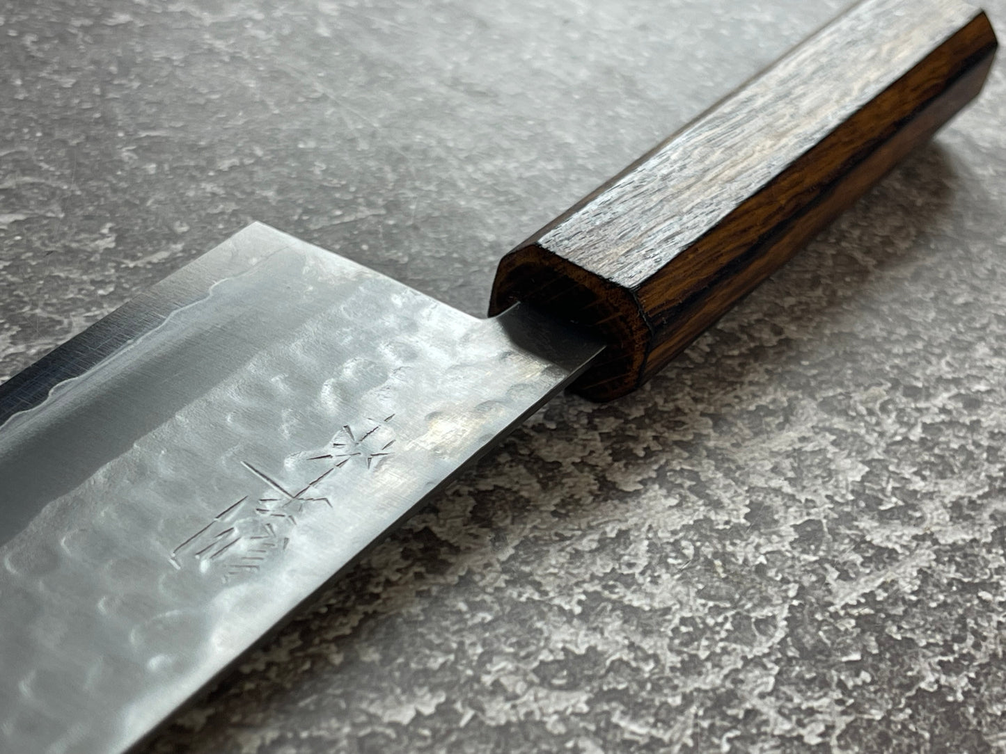 Masutani Kokuryu Tsutime Santoku 170mm  VG1 Steel Oak Handle