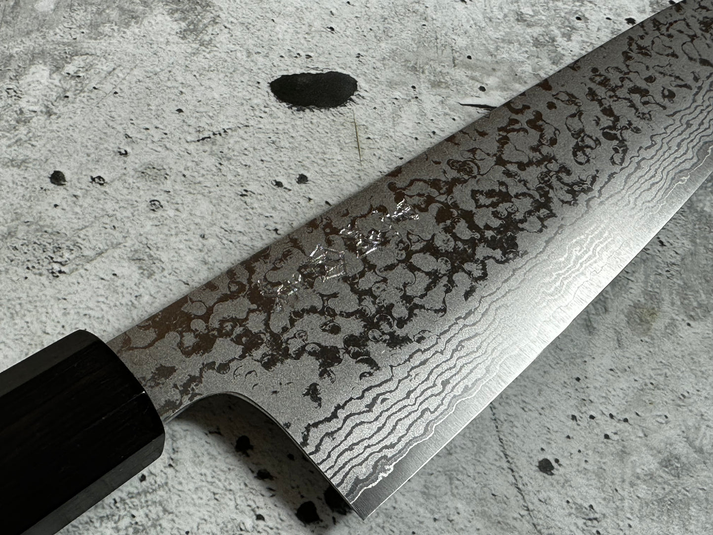 Makoto Kurosaki VG7 Damascus Gyuto Knife 210mm