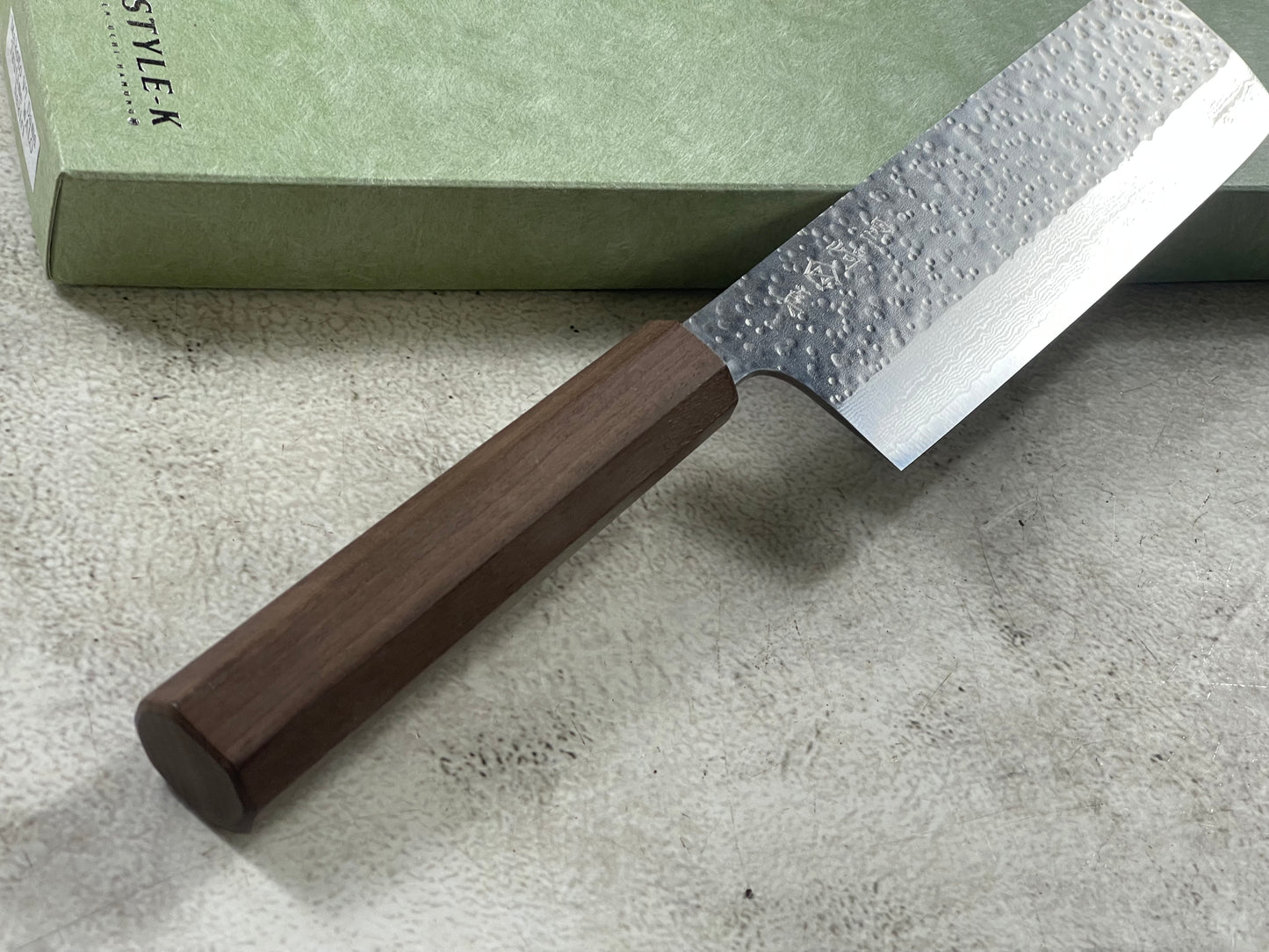 Makoto Kurosaki Damascus Tsuchime Nakiri 165 mm