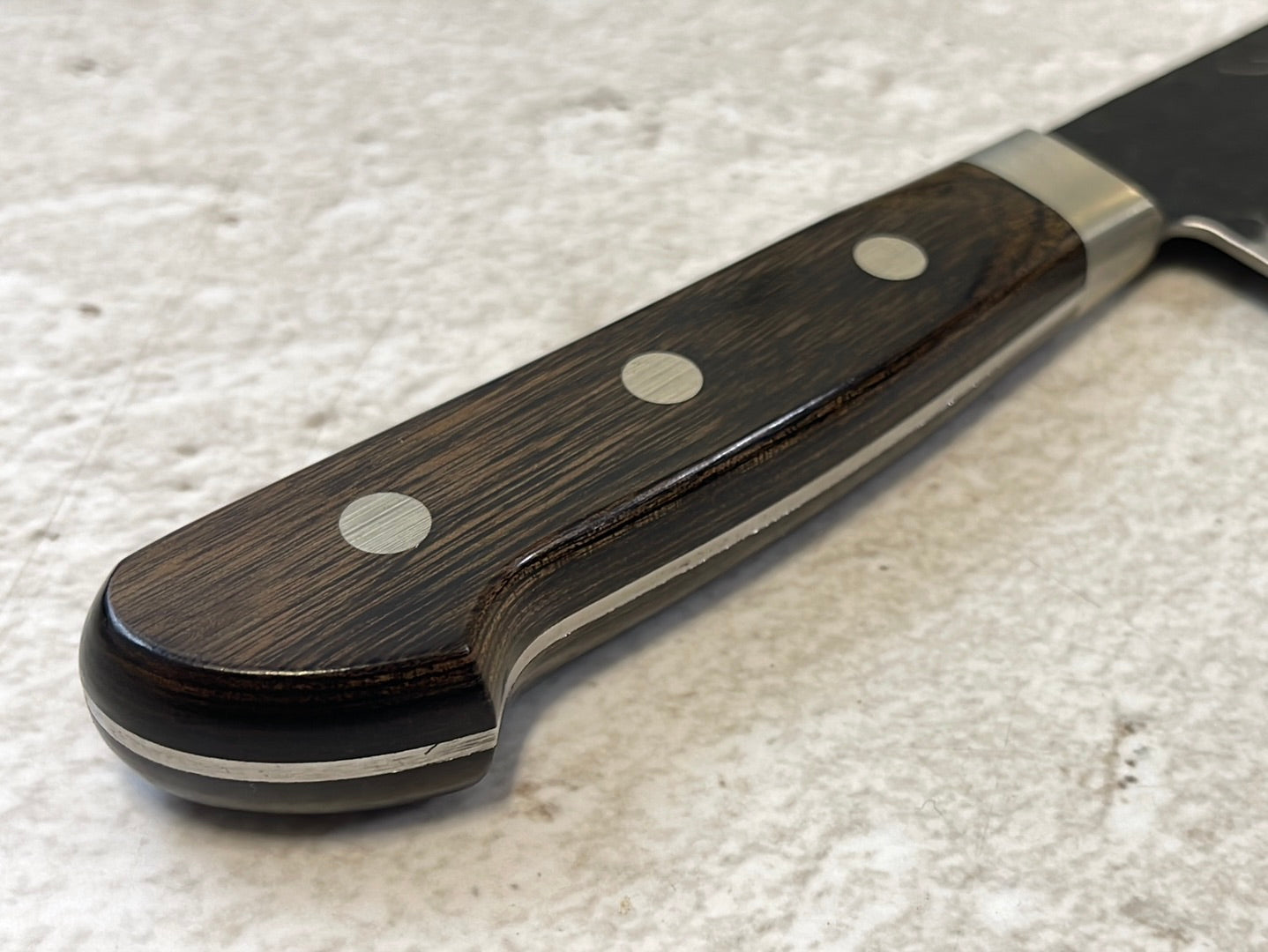 Tsunehisa Aogami Super Kuro Tsutime Santoku Knife 180mm - Made in Japan 🇯🇵 Brown Pakka Wood Handle
