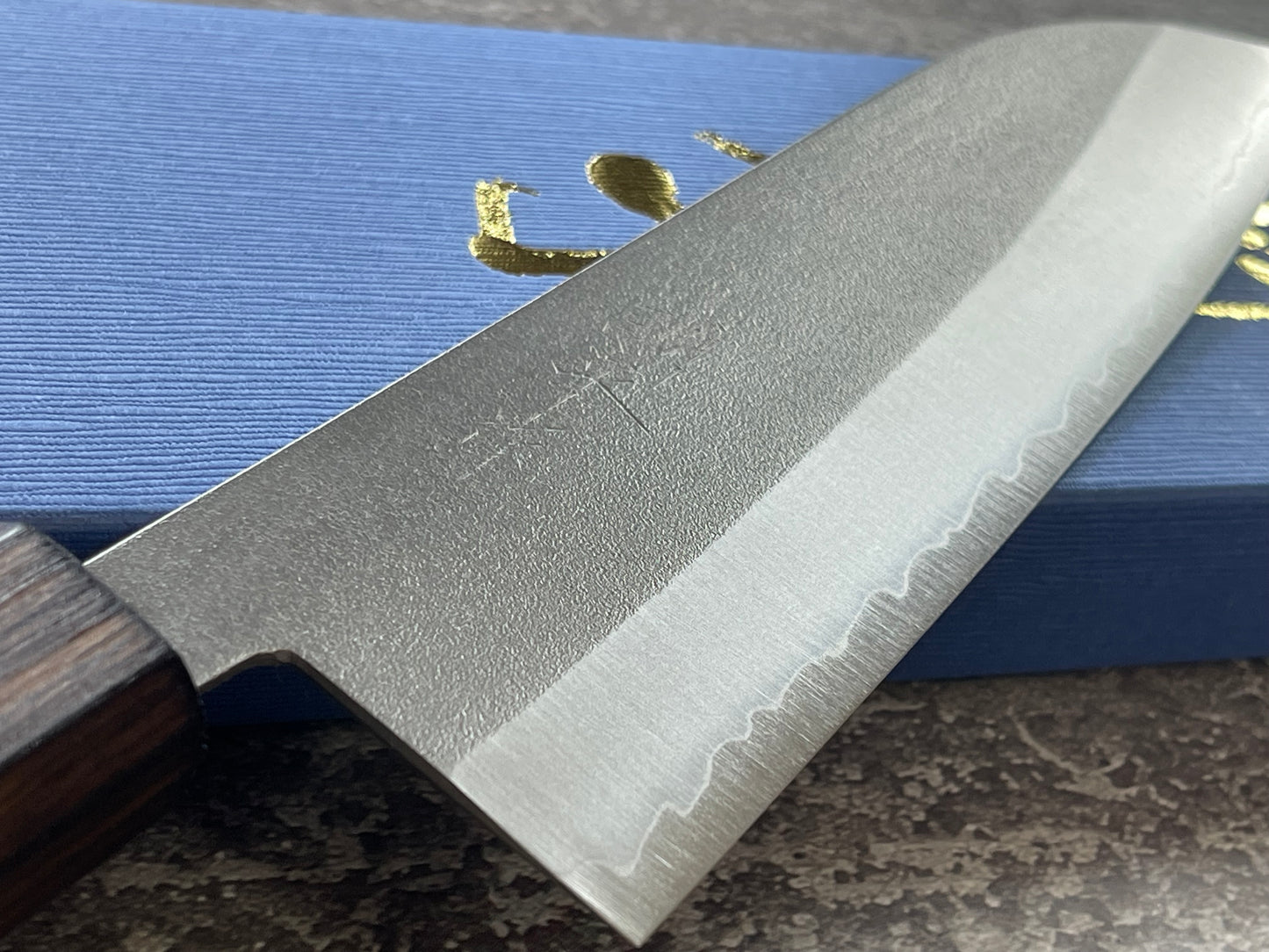 Masutani Kokuryu Nashiji Santoku 170mm  VG1 Steel Oak Handle