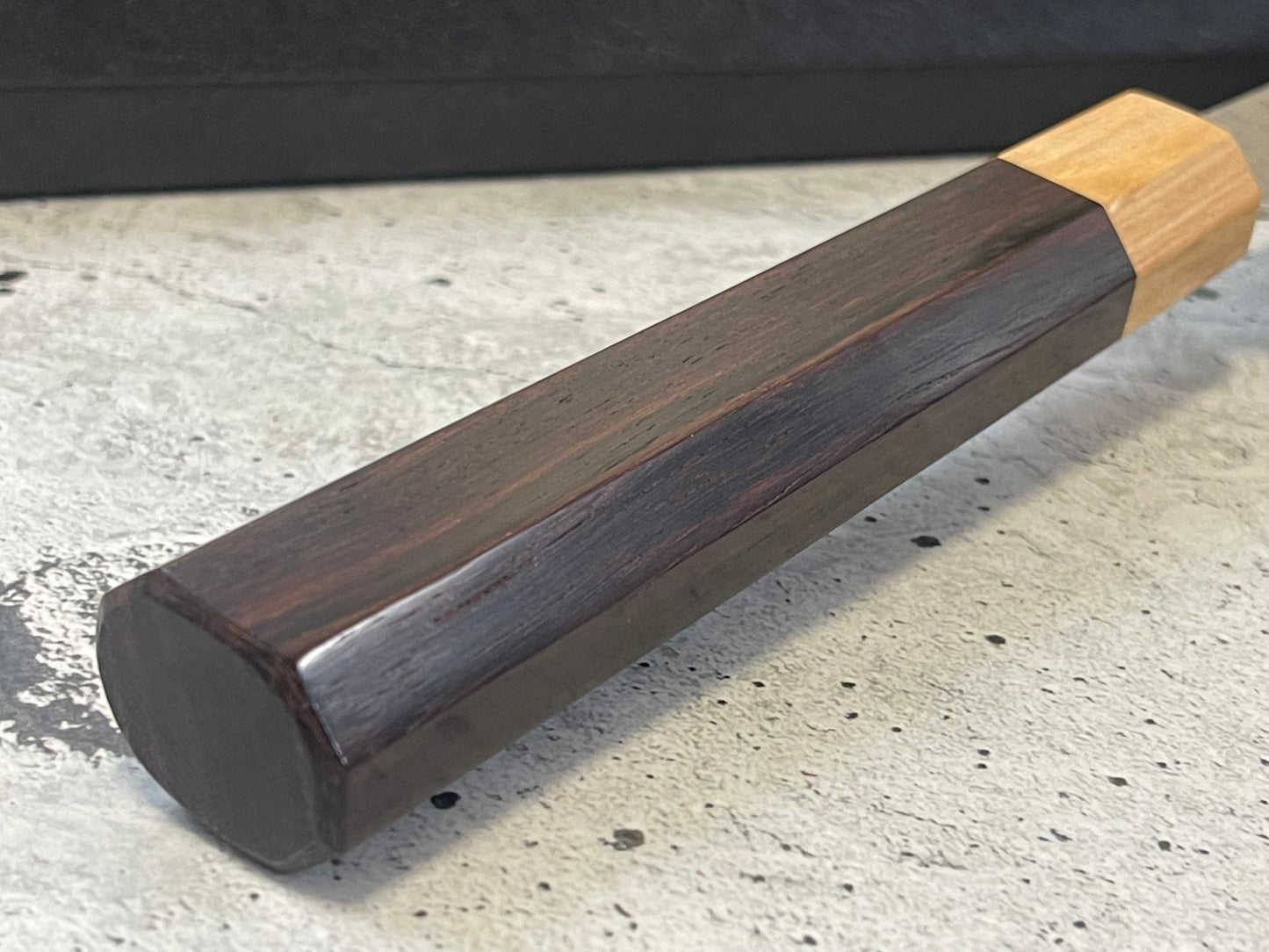 Yu Kurosaki  Suji(Sashimi) 270mm with Brown-Ring Octagonal Handle