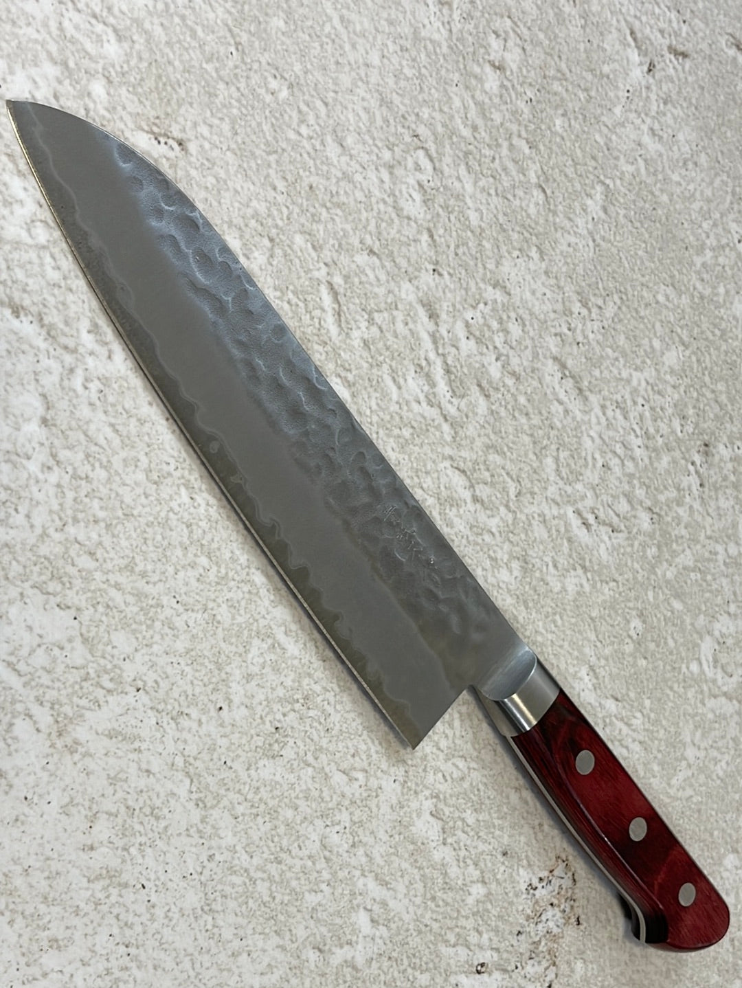Tsunehisa Aogami Super Kuro Tsutime Polished Santoku Knife 180mm - Made in Japan 🇯🇵 Red Pakka Wood Handle