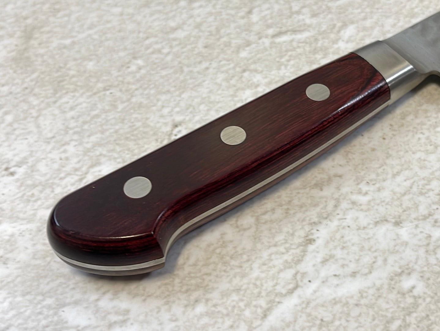 Tsunehisa Aogami Super Kuro Tsutime Polished Santoku Knife 180mm - Made in Japan 🇯🇵 Red Pakka Wood Handle