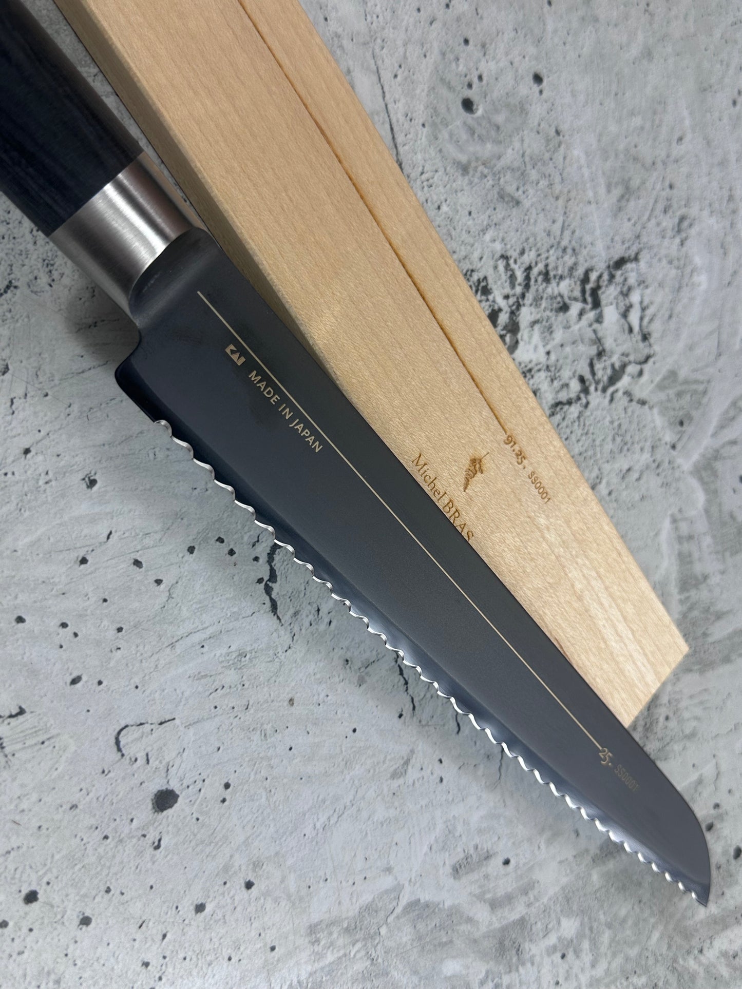Second Hand Shun Michael Brass Bread Knife Knife 230mm 2054