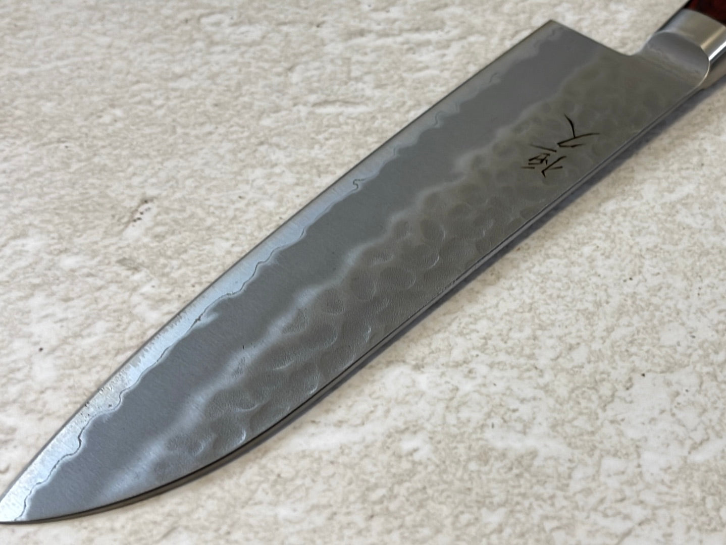 Tsunehisa Aogami Super Kuro Tsutime Polished Santoku Knife 180mm - Made in Japan 🇯🇵 Red Pakka Wood Handle