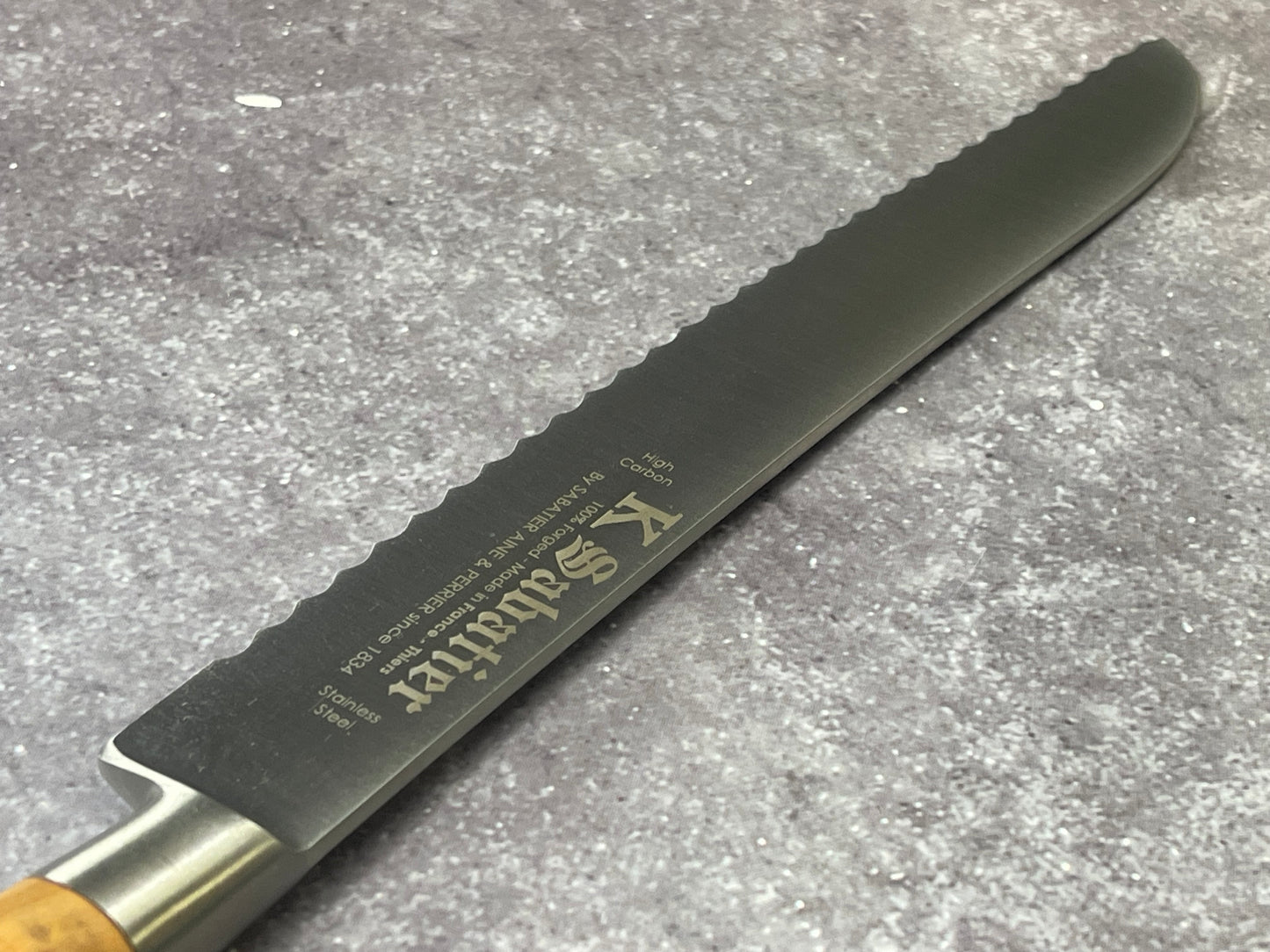 K Sabatier Bread Knife 200mm - HIGH CARBON STEEL - OLIVE WOOD HANDLE