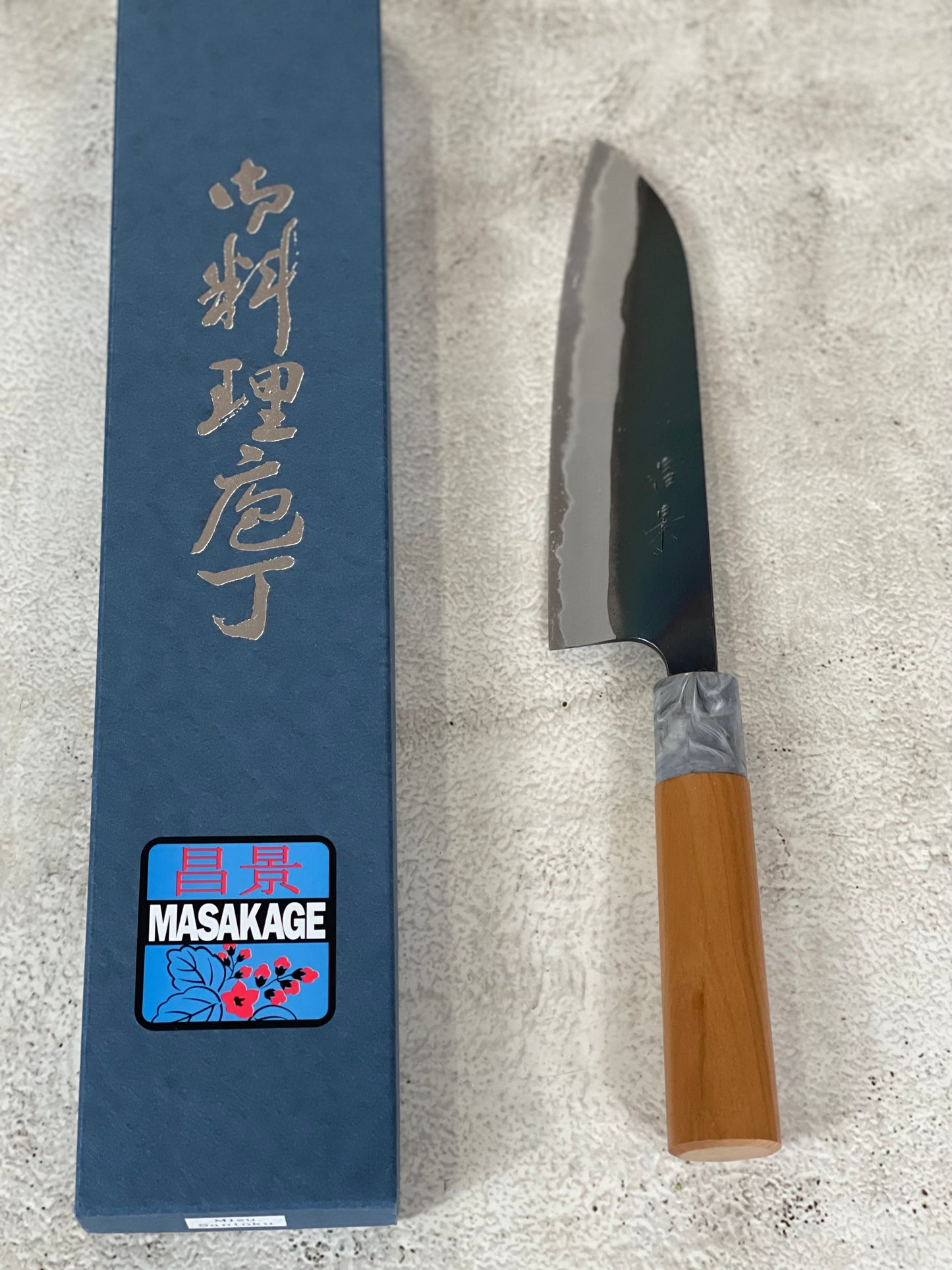 MASAKAGE MIZU Santoku 170mm oval Cherry Wood Handle