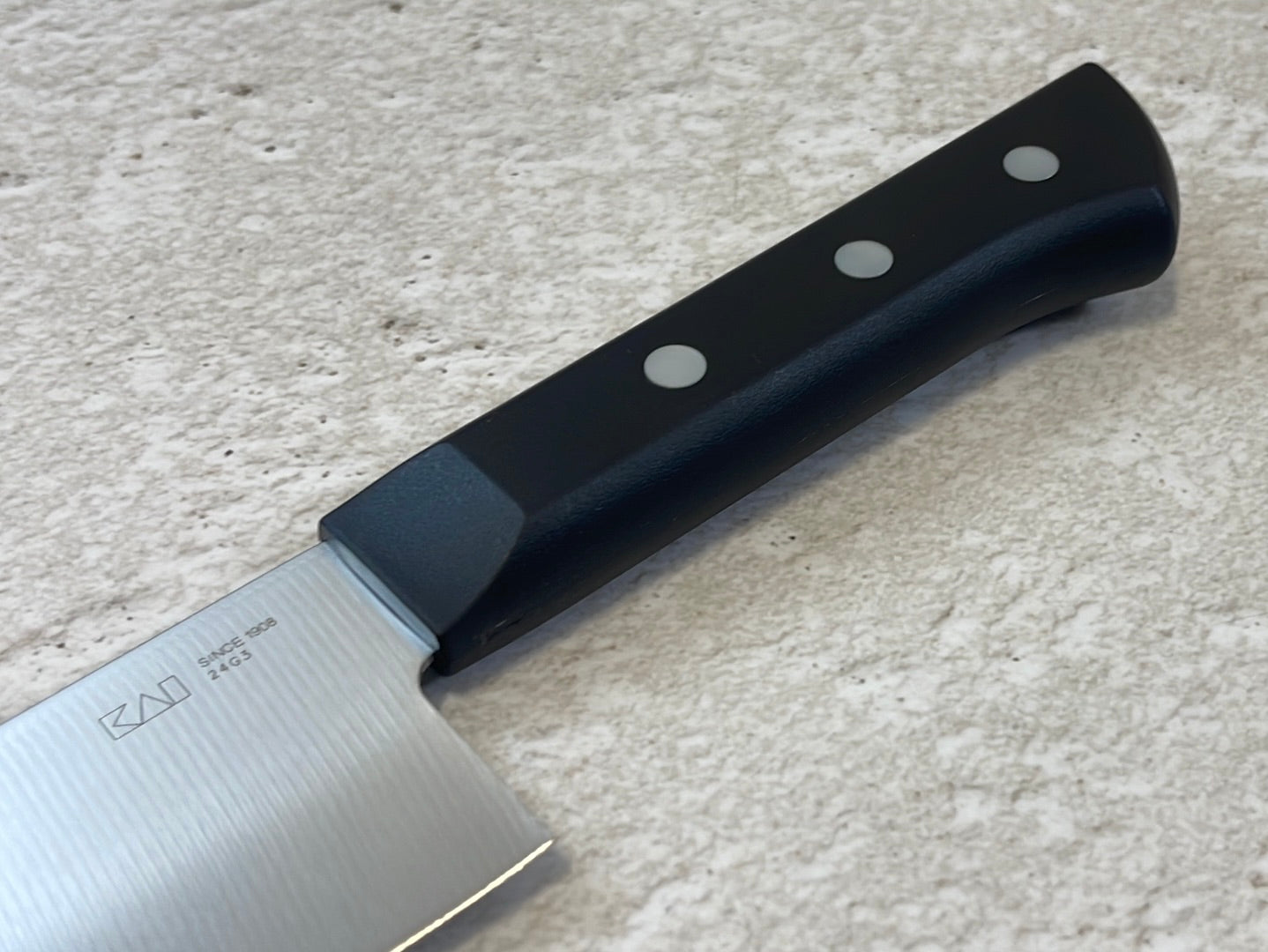 Used Sekimagoroku Santoku Knife, 17cm  Made In Japan 🇯🇵 1400