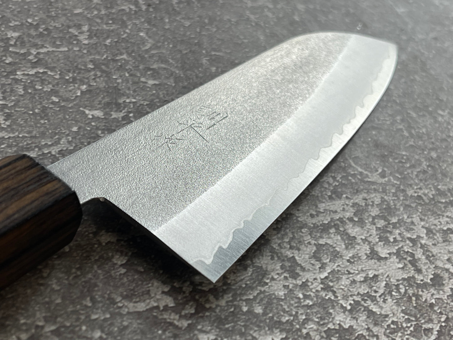 Masutani Kokuryu Nashiji Santoku 170mm  VG1 Steel Oak Handle