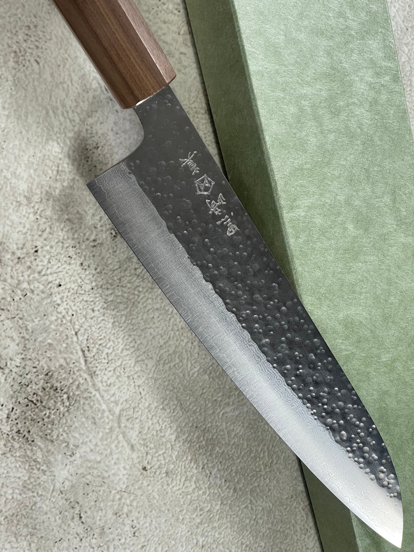 Makoto Kurosaki Damascus Tsuchime Gyuto 210mm