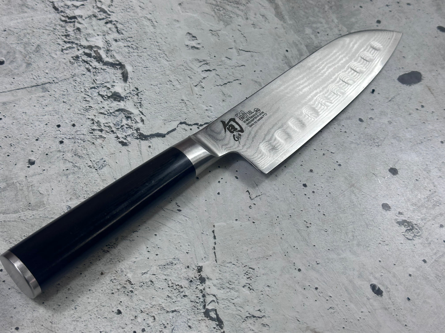 Pre-Owned Shun Classic Santoku Left Handle Knife 180mm Damascus Steel 2168