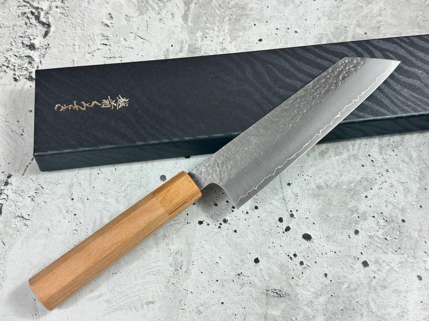Makoto Kurosaki Sakura Bunka Knife 180mm