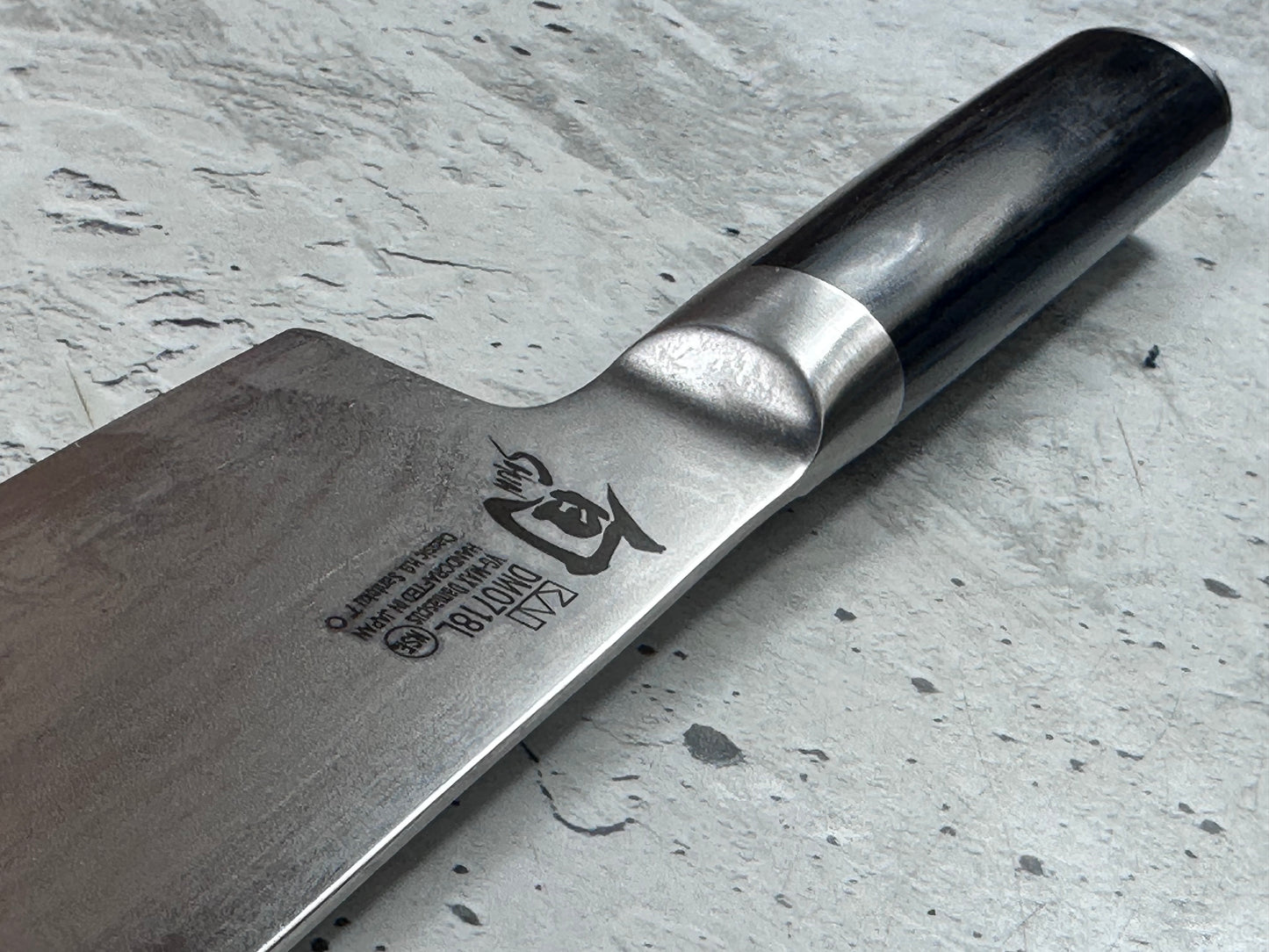 Pre-Owned Shun Classic Santoku Left Handle Knife 180mm Damascus Steel 2168
