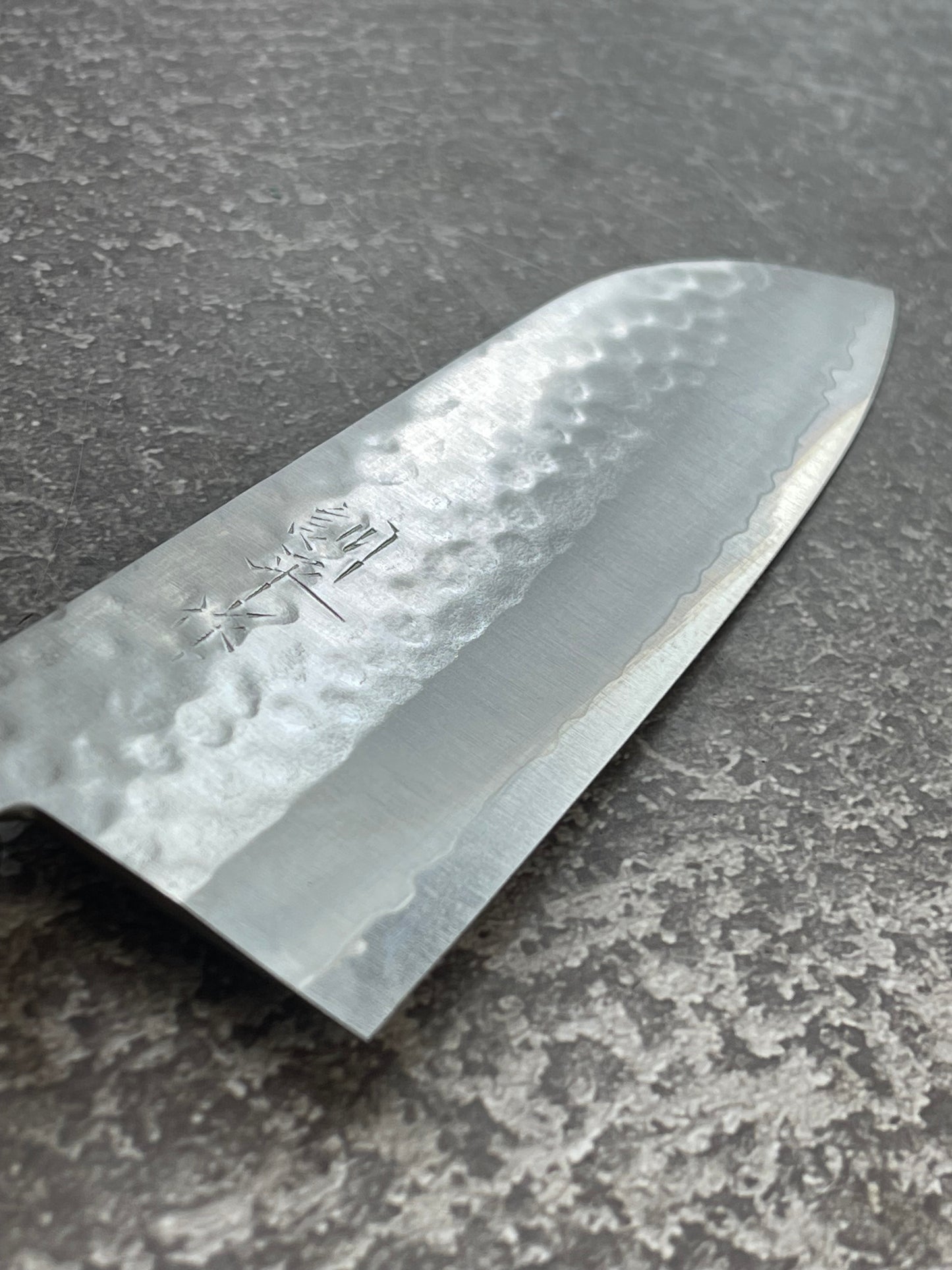 Masutani Kokuryu Tsutime Santoku 170mm  VG1 Steel Oak Handle