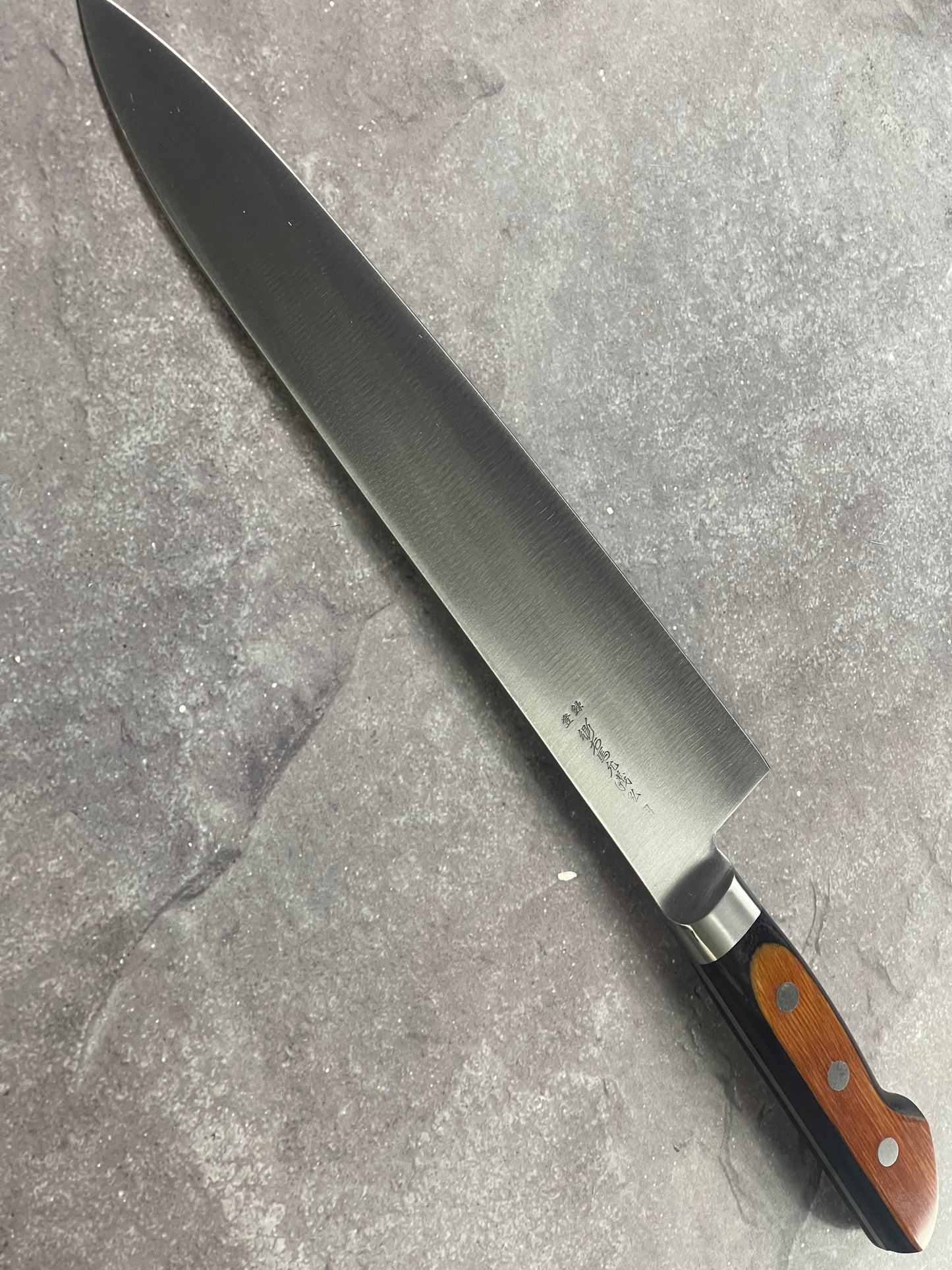 Yoshihiro SK-4 Gyuto 240mm - Made in Japan 🇯🇵