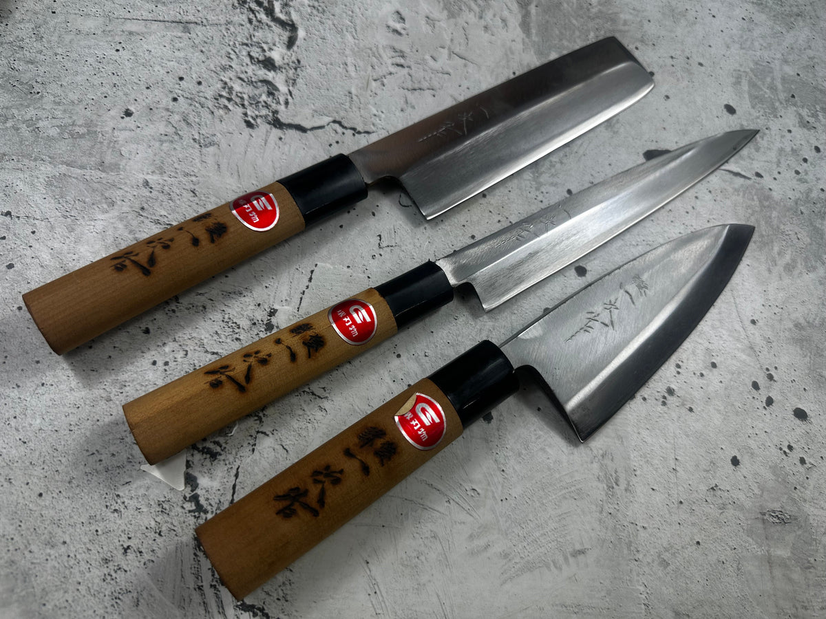 Vintage Sakai Toshimitsu Saku Three-Knife Set 2348