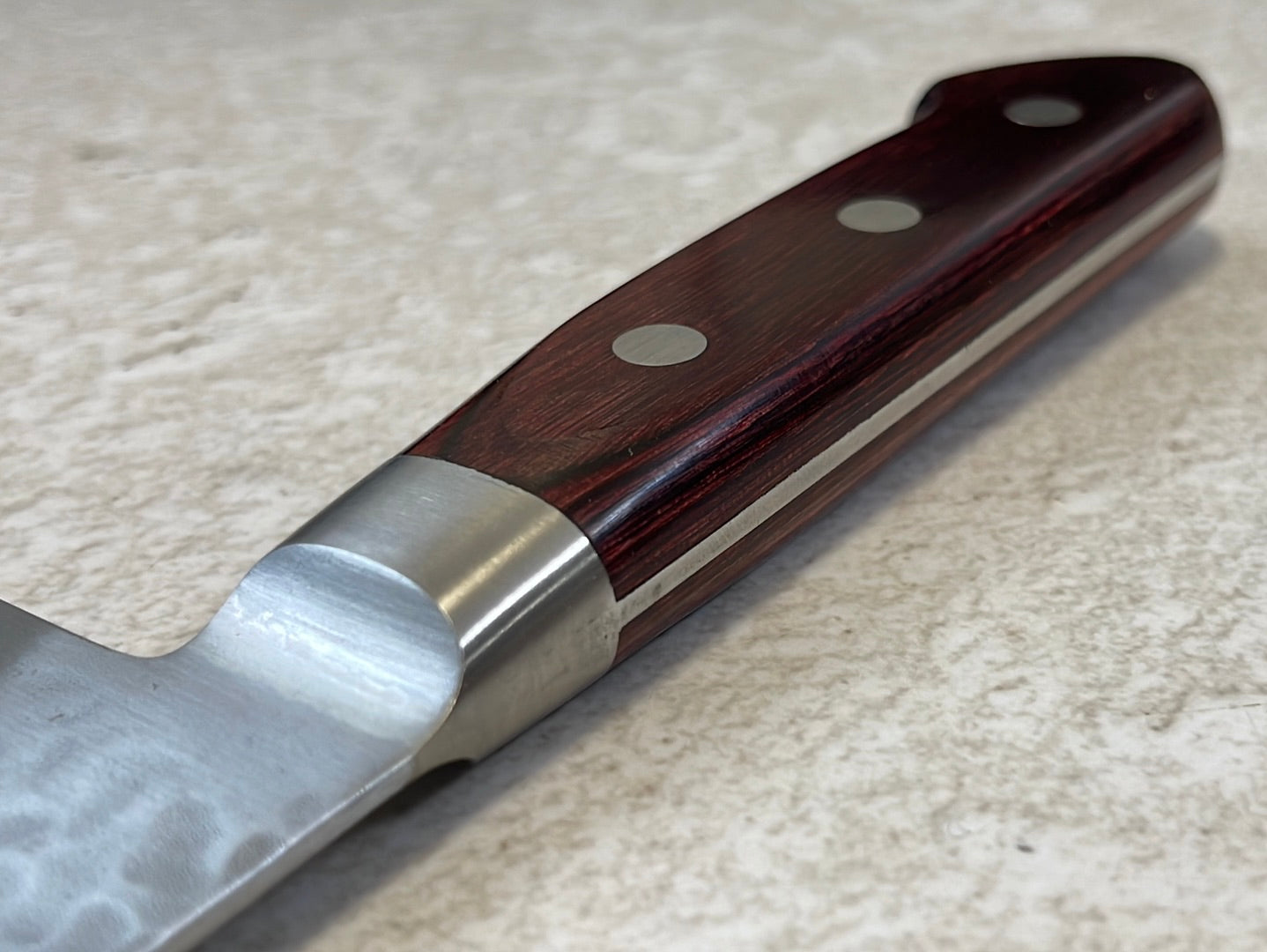 Tsunehisa Aogami Super Kuro Tsutime Polished Santoku Knife 180mm - Made in Japan 🇯🇵 Red Pakka Wood Handle