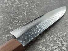 Load image into Gallery viewer, Makoto Kurosaki Damascus Tsuchime Petty 135mm