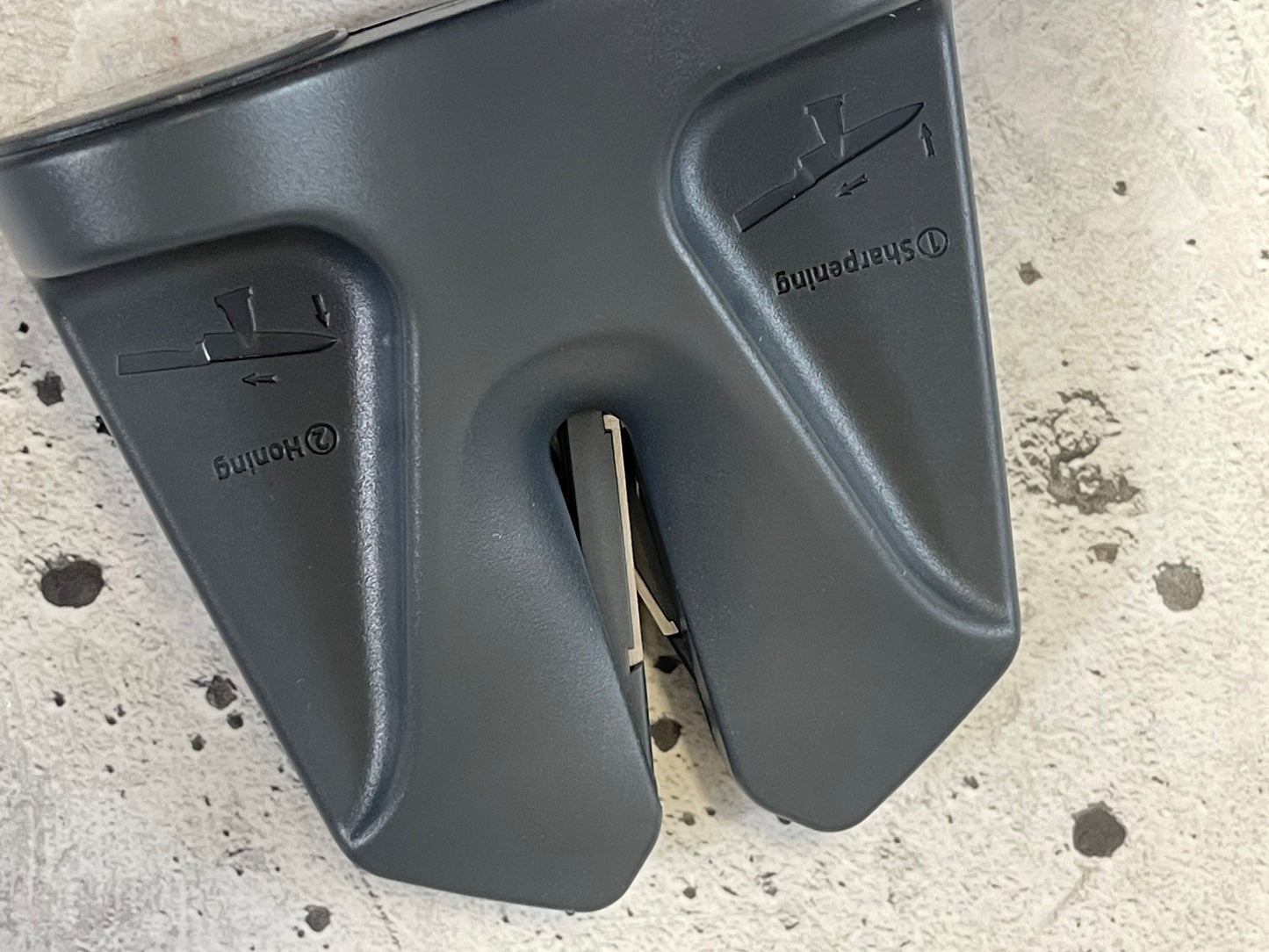 New Risan Auto Adjust V-Knife Sharpener