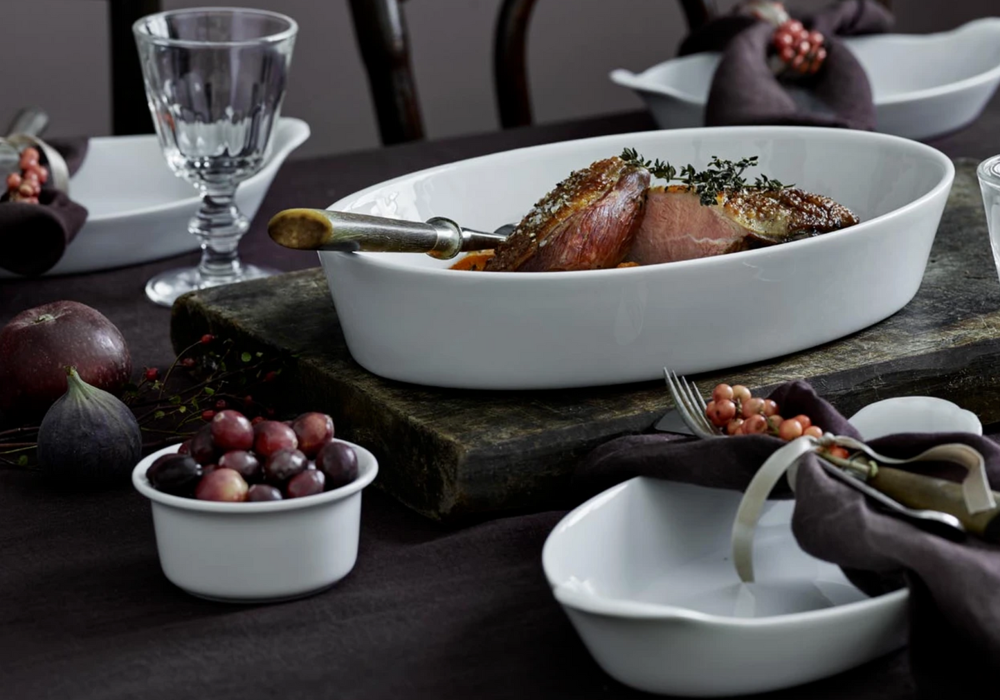 Pillivuyt Deep Oval Baker Large