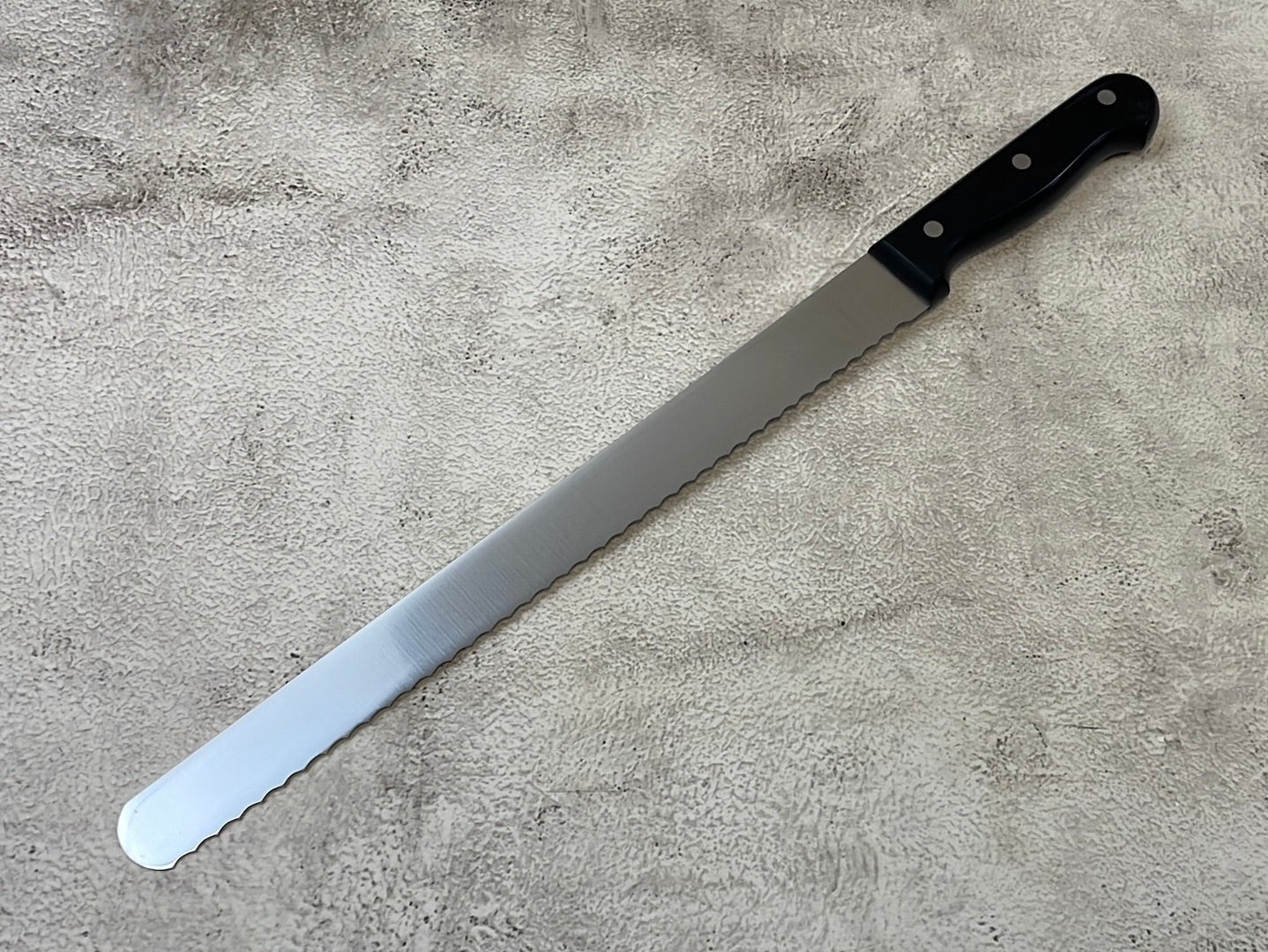 Yoshihiro MoV Bread Knife 300mm - Made in Japan 🇯🇵