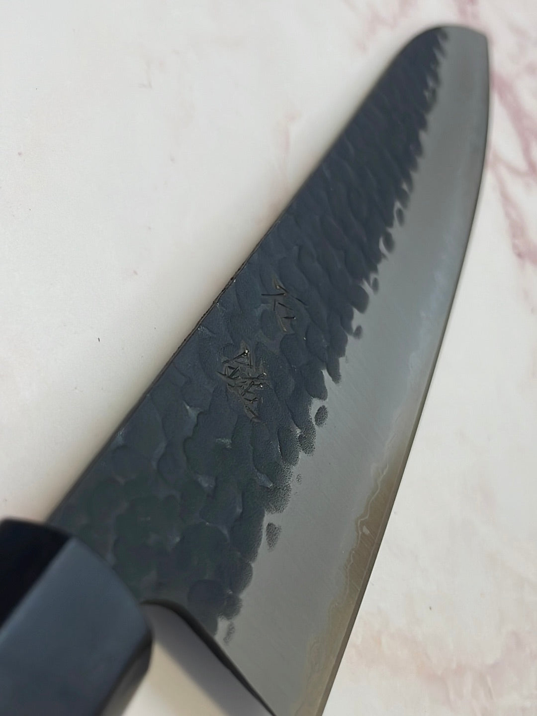 Yoshimune Gyuto Black Stainless 210 mm ) Aogami Super Hammered Finish Double-Bevel Walnut Octagonal Handle