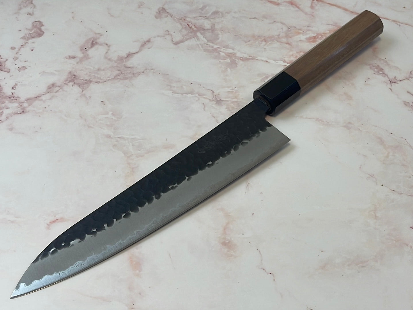 Yoshimune Gyuto Black Stainless 210 mm ) Aogami Super Hammered Finish Double-Bevel Walnut Octagonal Handle