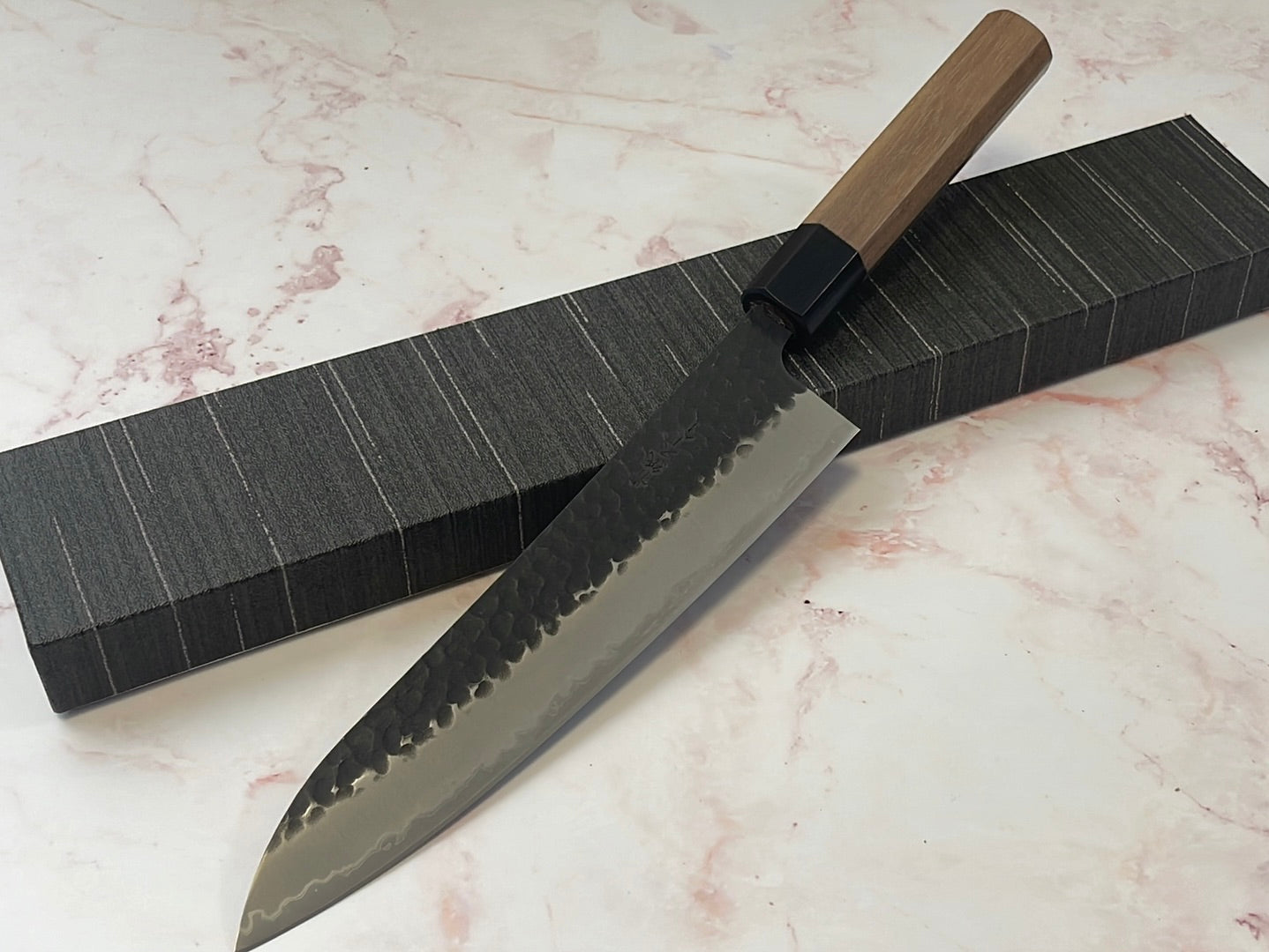 Yoshimune Gyuto Black Stainless 210 mm ) Aogami Super Hammered Finish Double-Bevel Walnut Octagonal Handle