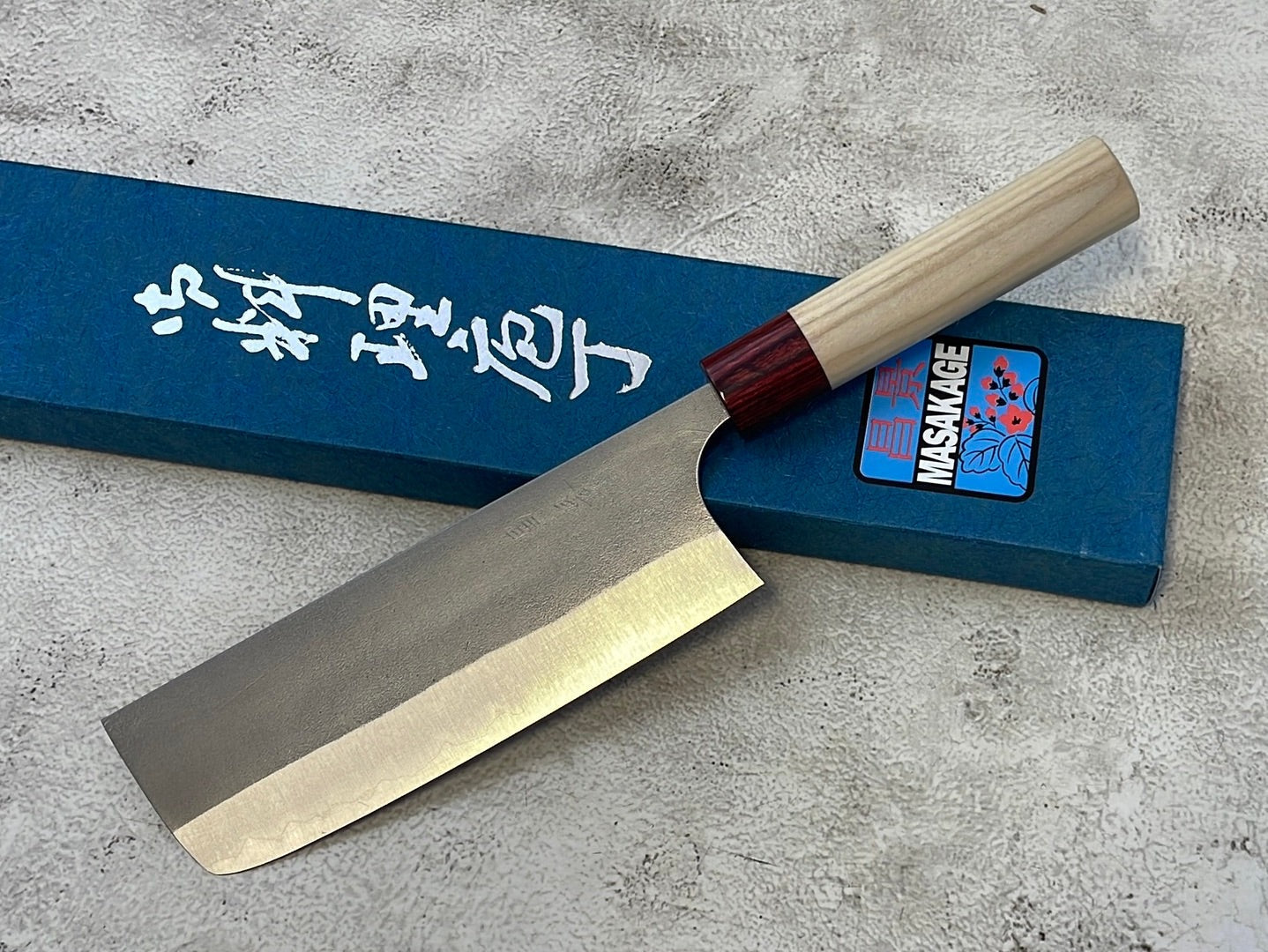 MASAKAGE YUKI Nakiri 165mm Oval Magnolia wood with Red Pakka wood