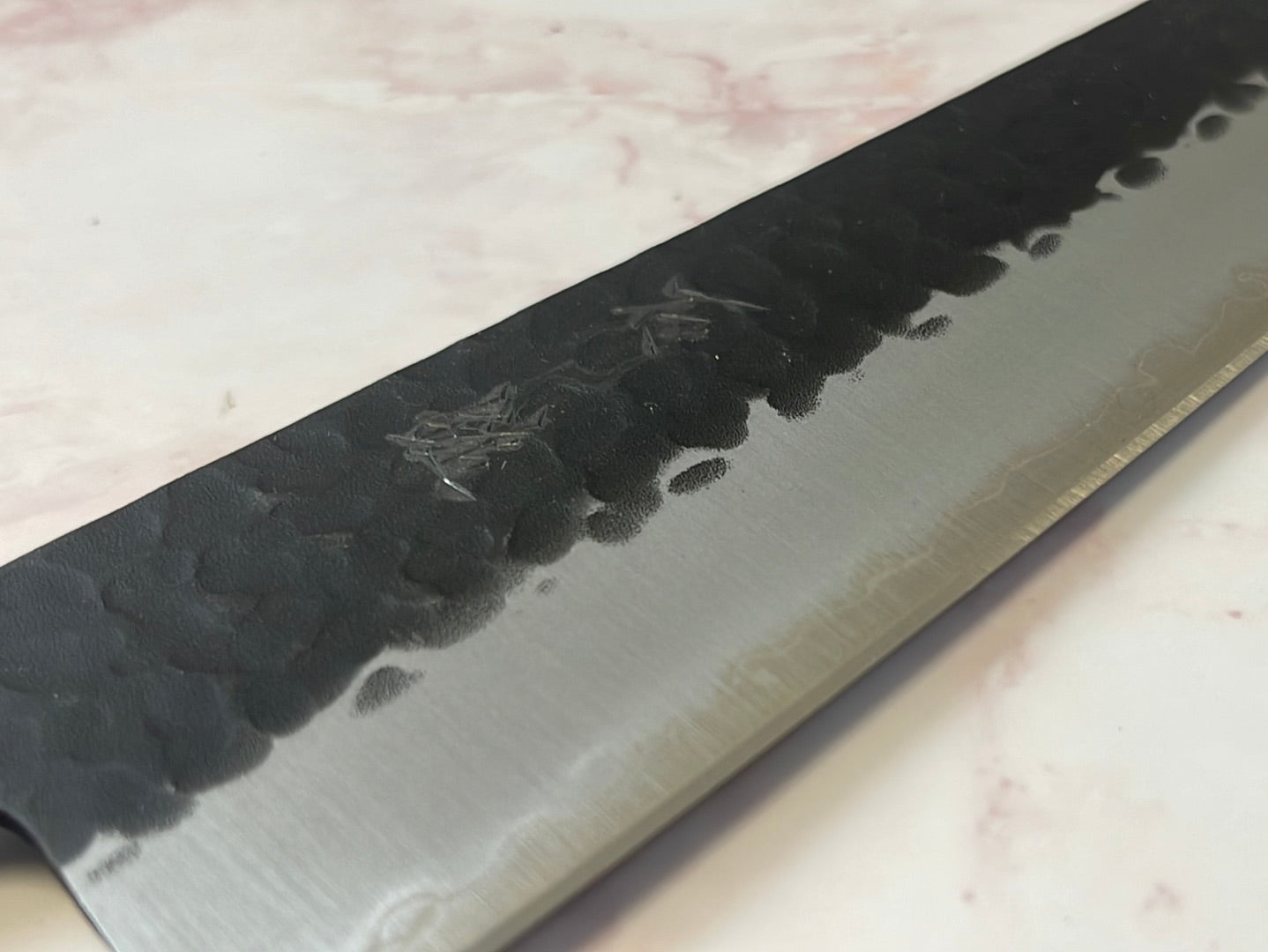 Yoshimune Gyuto Black Stainless 210 mm ) Aogami Super Hammered Finish Double-Bevel Walnut Octagonal Handle