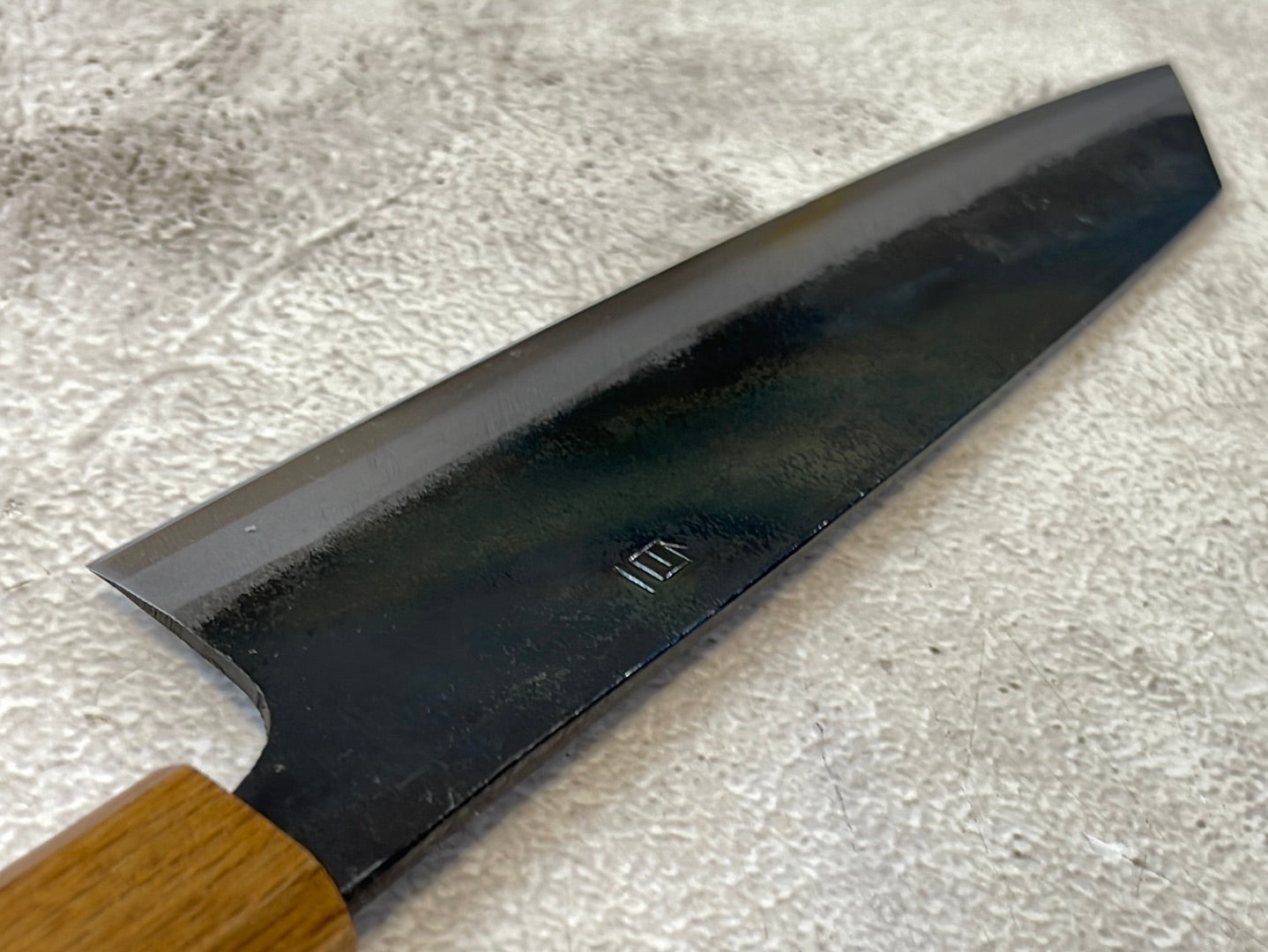 Tsukasa Shiro Kuro 180mm Bunka- Shirogami Steel - Oak Octagnon Handle