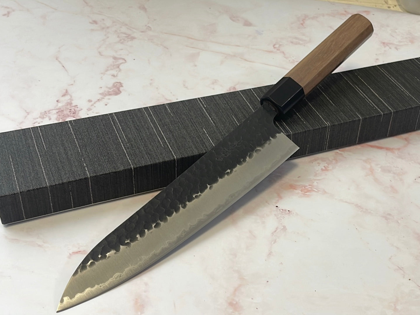 Yoshimune Gyuto Black Stainless 210 mm ) Aogami Super Hammered Finish Double-Bevel Walnut Octagonal Handle