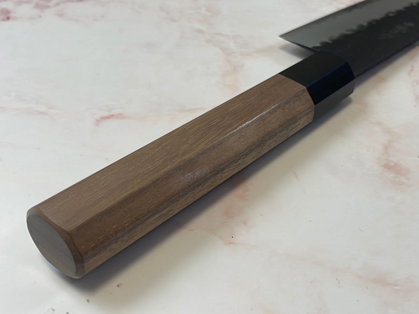 Yoshimune Gyuto Black Stainless 210 mm ) Aogami Super Hammered Finish Double-Bevel Walnut Octagonal Handle